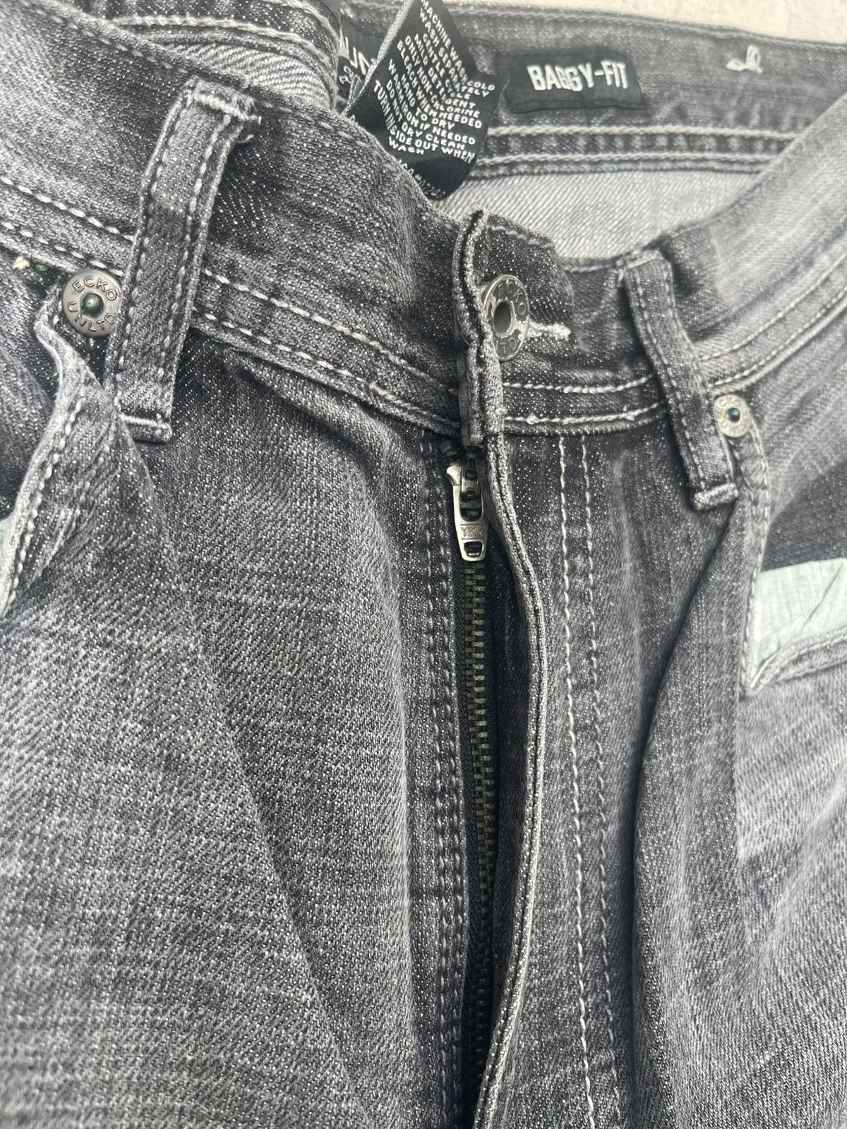 Vintage Ecko Baggy Fit Jeans s12