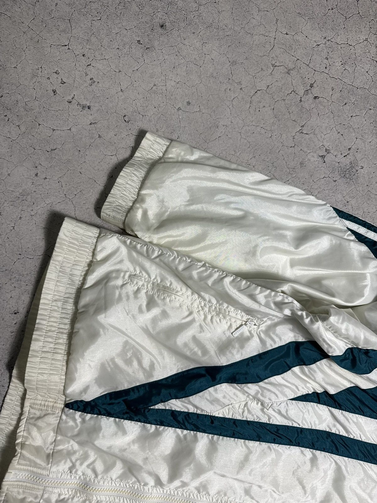 Adidas Adidas Vintage 90’s Nylon Track Suit Jacket & Pants Size US M / EU 48-50 / 2 - 3 Thumbnail