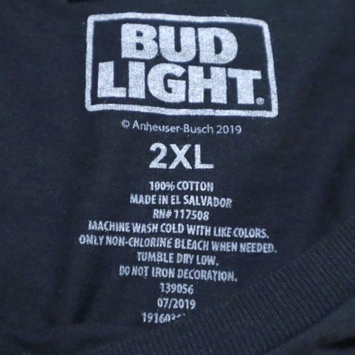Budweiser Budweiser Dilly Dilly Solid T-Shirt Black Men's 2XL Size US XXL / EU 58 / 5 - 5 Thumbnail