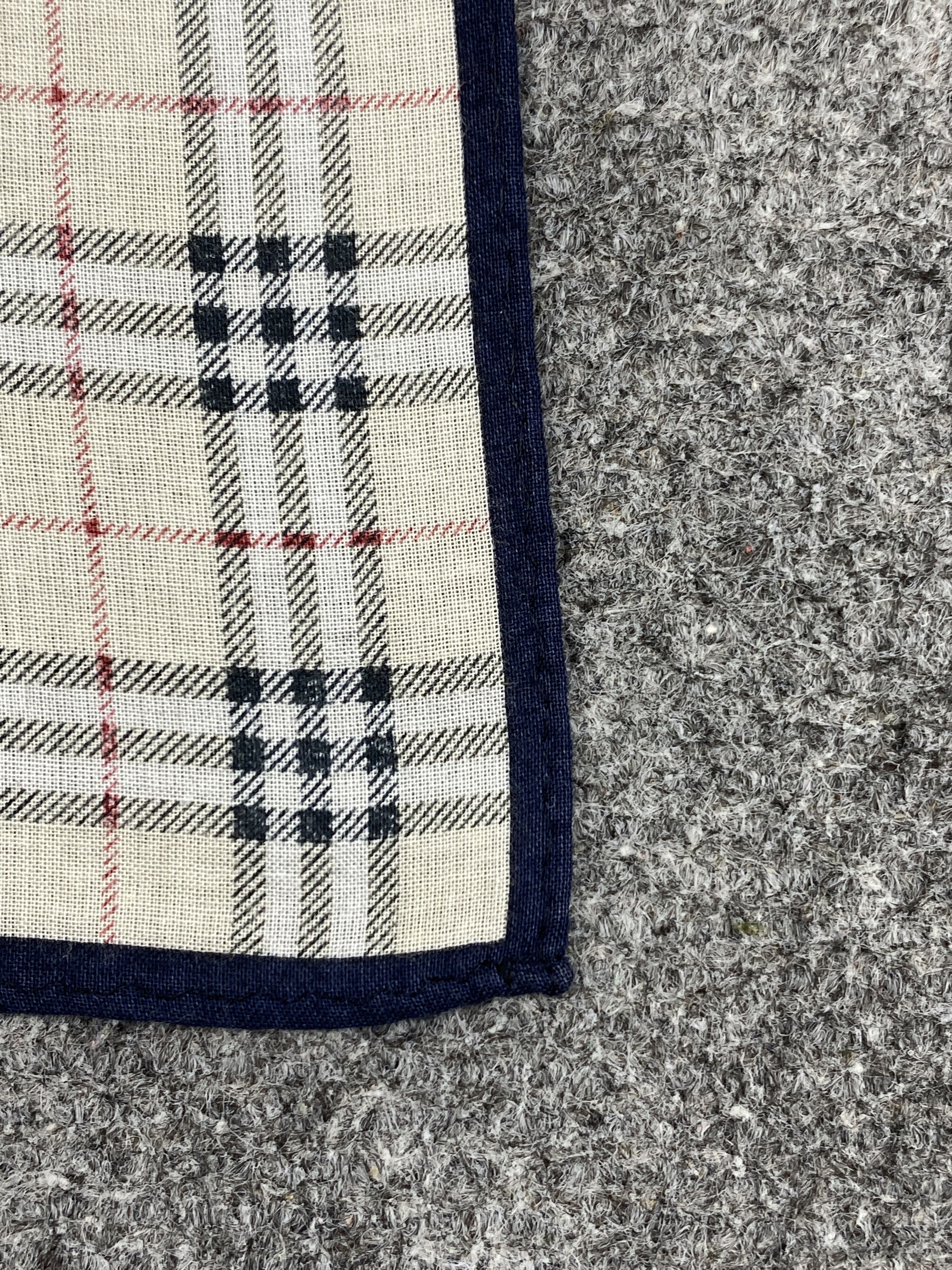 Burberry × Vintage Burberrys Handkerchief / Bandana / Neckerchief HKC0254 Size ONE SIZE - 6 Thumbnail