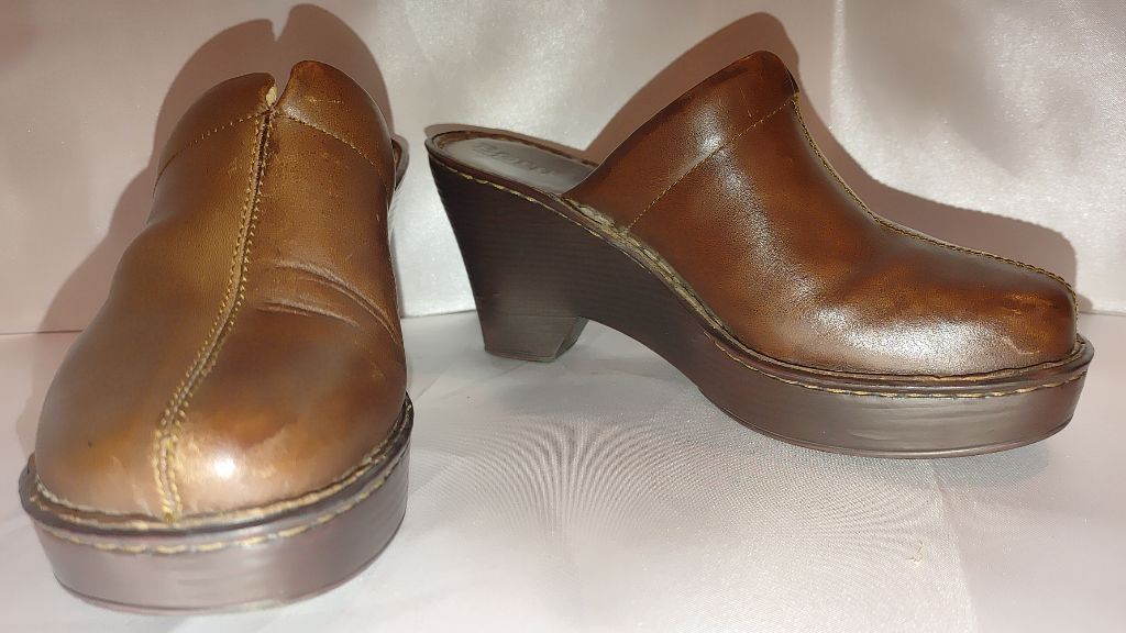 Born Born Natalie Women's Clogs Size 7 Size US 7 / IT 37 - 6 Thumbnail