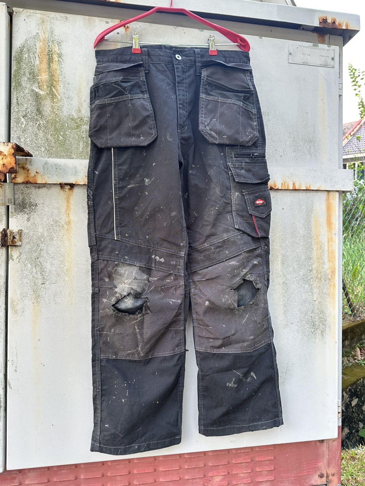 Vintage 👹THRASHED Lee Cooper ERD Baggy Cargo Pants Size US 31 - 6 Thumbnail