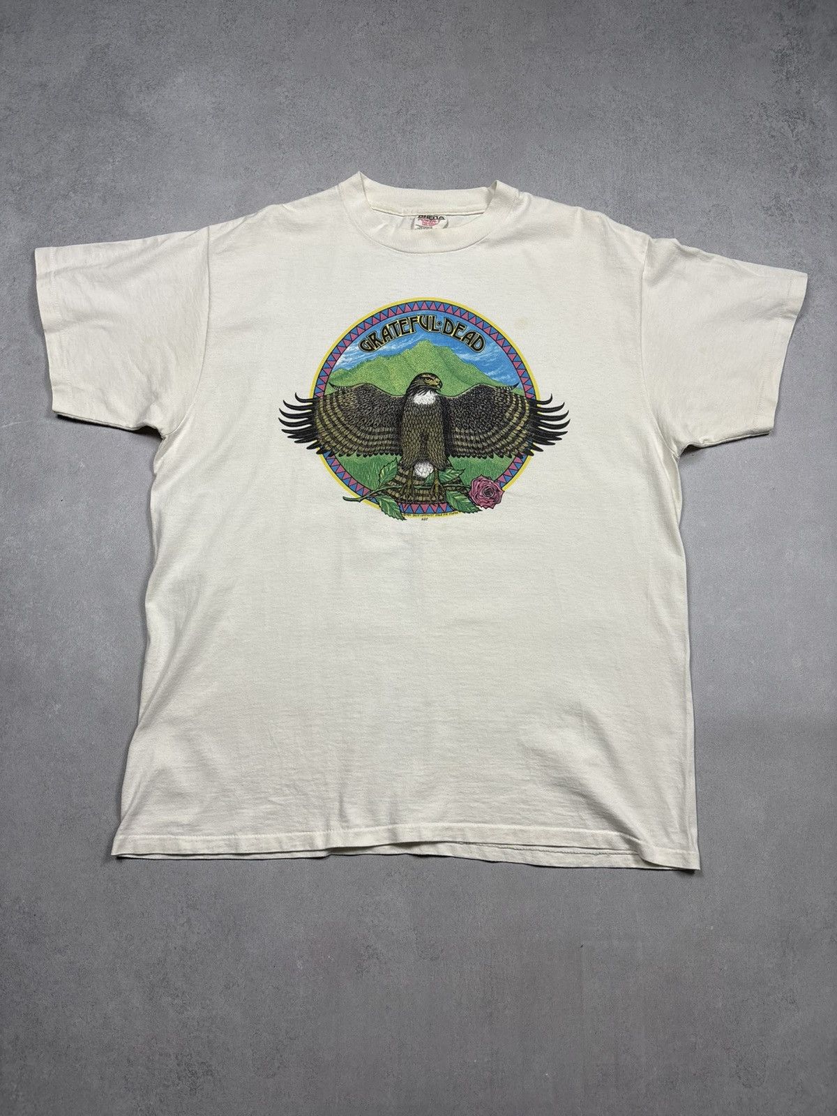 Band Tees Vintage 1984 Grateful Dead Eagle David Lundquist 90s T-Shirt Size US XL / EU 56 / 4 - 1 Thumbnail