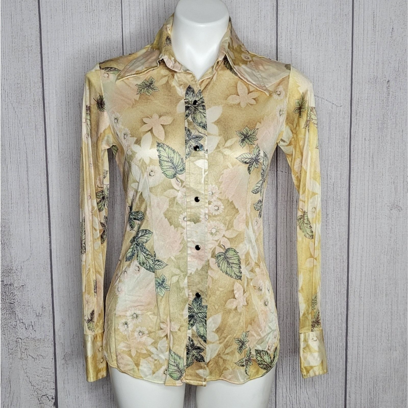 Vintage Vintage Rockies Floral/Leaf Print Dagger Collar Pearl Snap Size S / US 4 / IT 40 - 1 Thumbnail