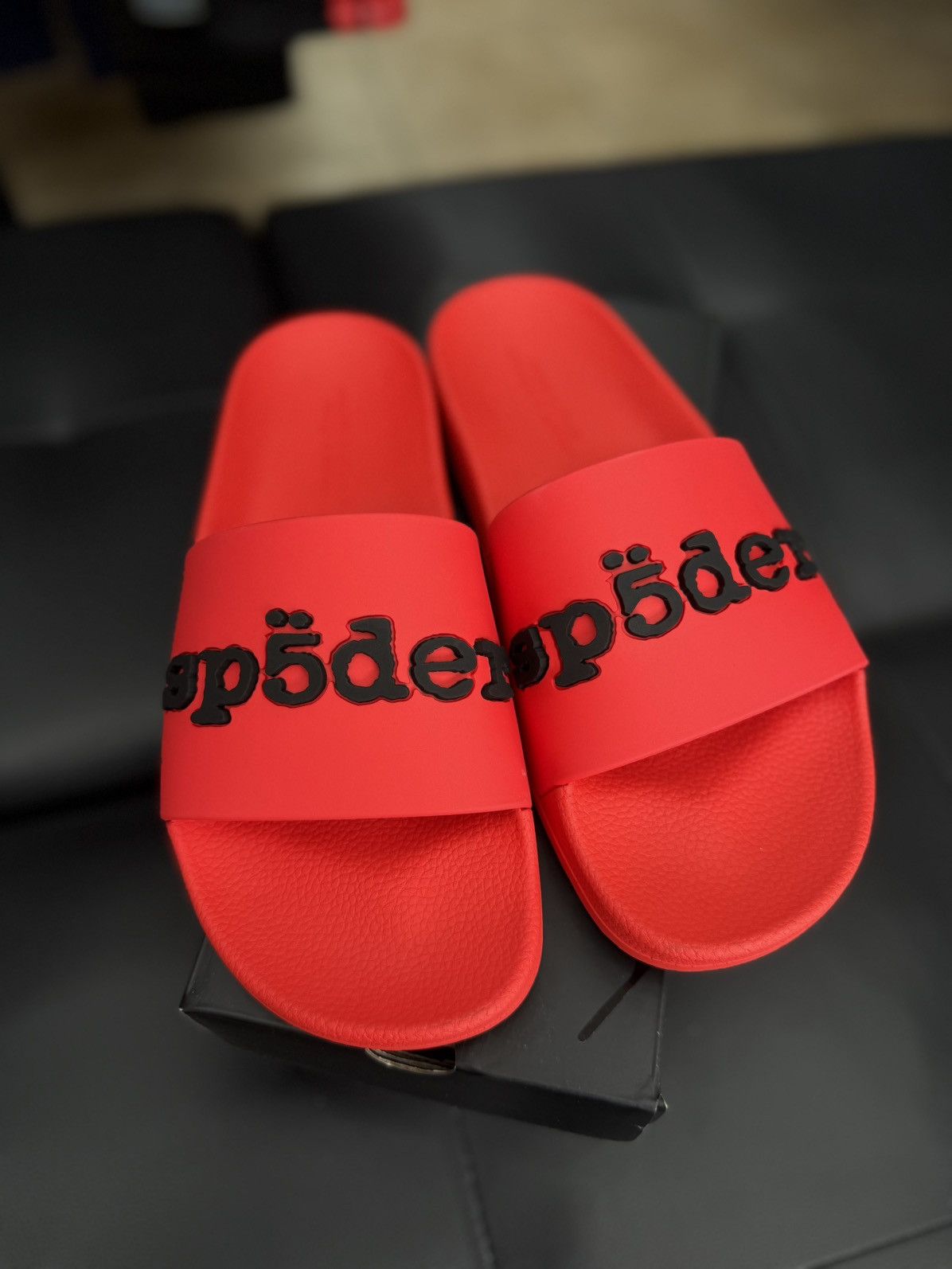 Sp5der Spider Red Slip On Slides Size (8) Brand New Size US 8 / EU 41 - 1 Thumbnail