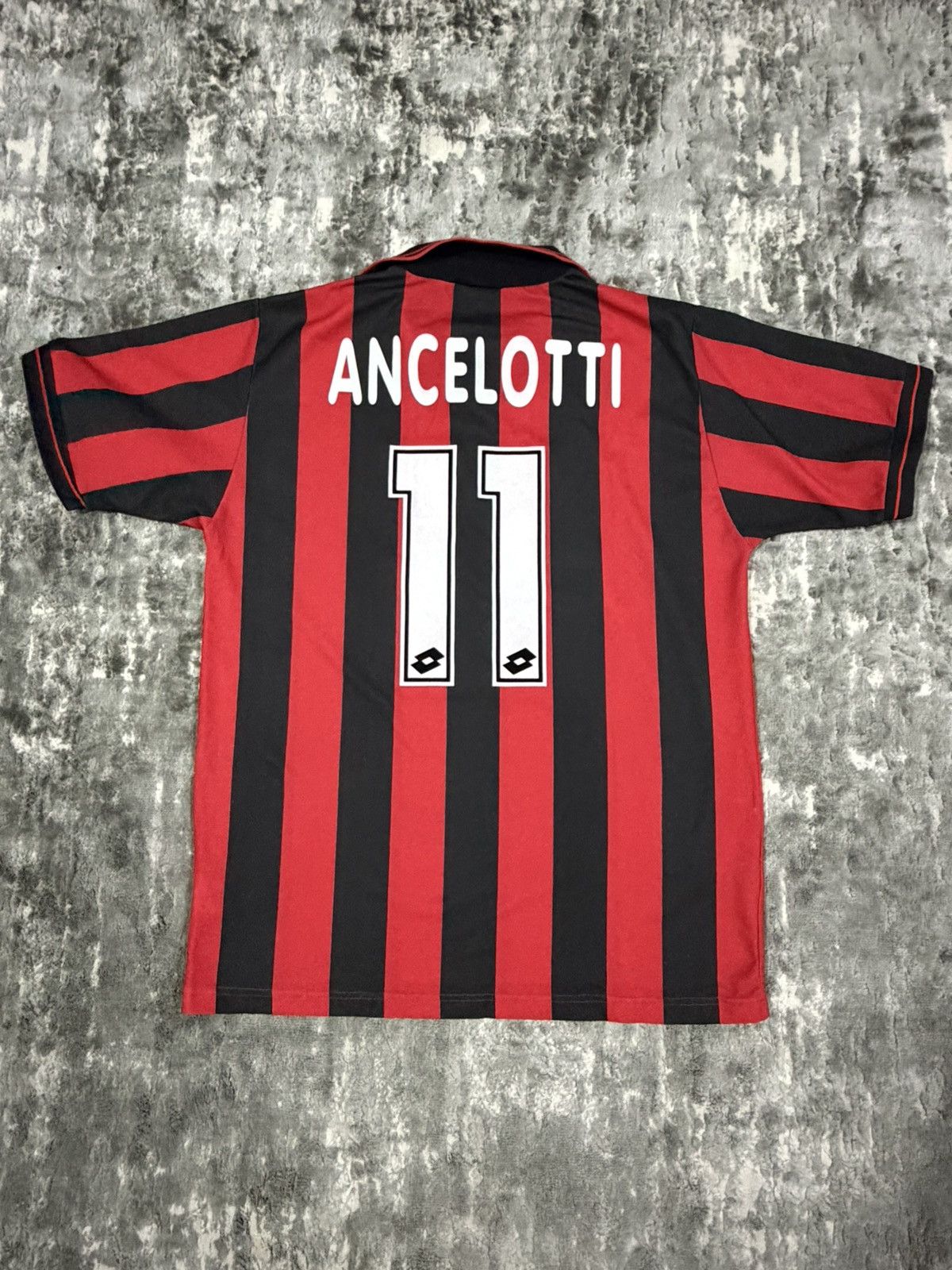Lotto Sport Vintage AC Milan jersey home lotto Size US L / EU 52-54 / 3 - 2 Thumbnail