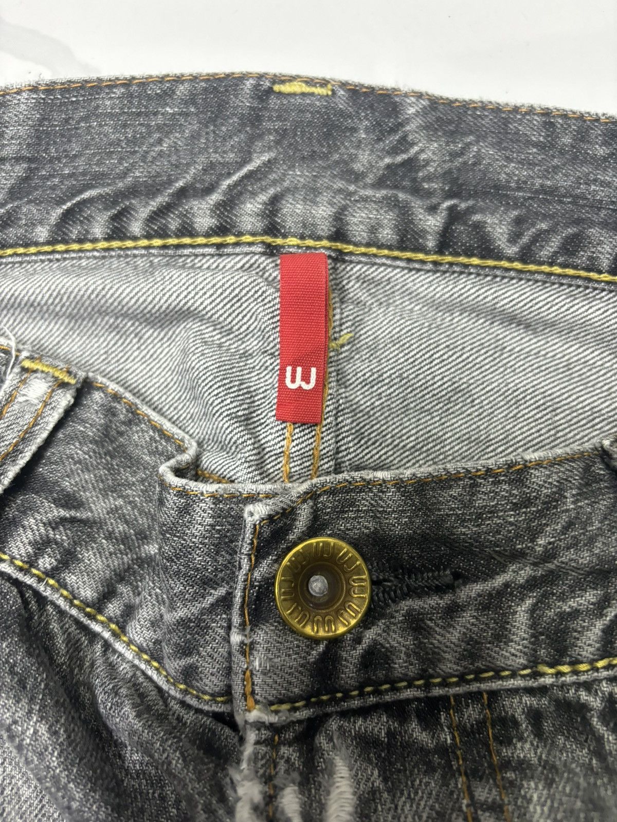 Undercover × Uniqlo VINTAGE S002 BLACK FADED DISTRESS BAGGY JEANS Size US 34 / EU 50 - 11 Thumbnail