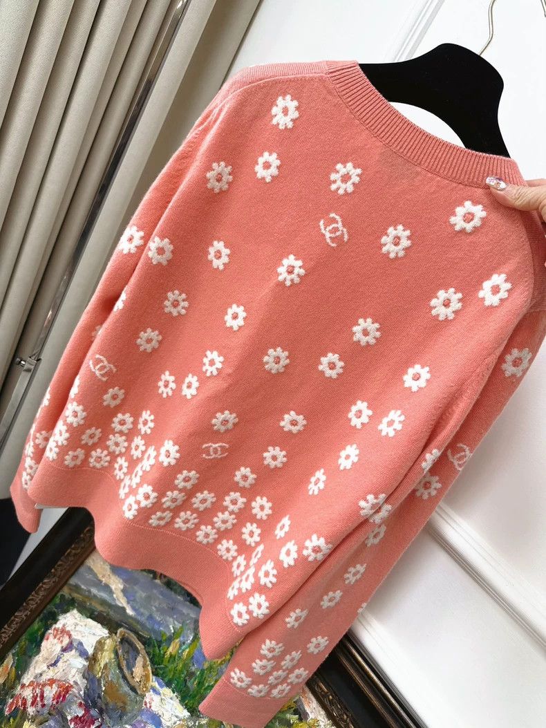 Chanel Chanel 22P Spring and Summer Preview Orange Pink White Lit Size S / US 4 / IT 40 - 9 Thumbnail