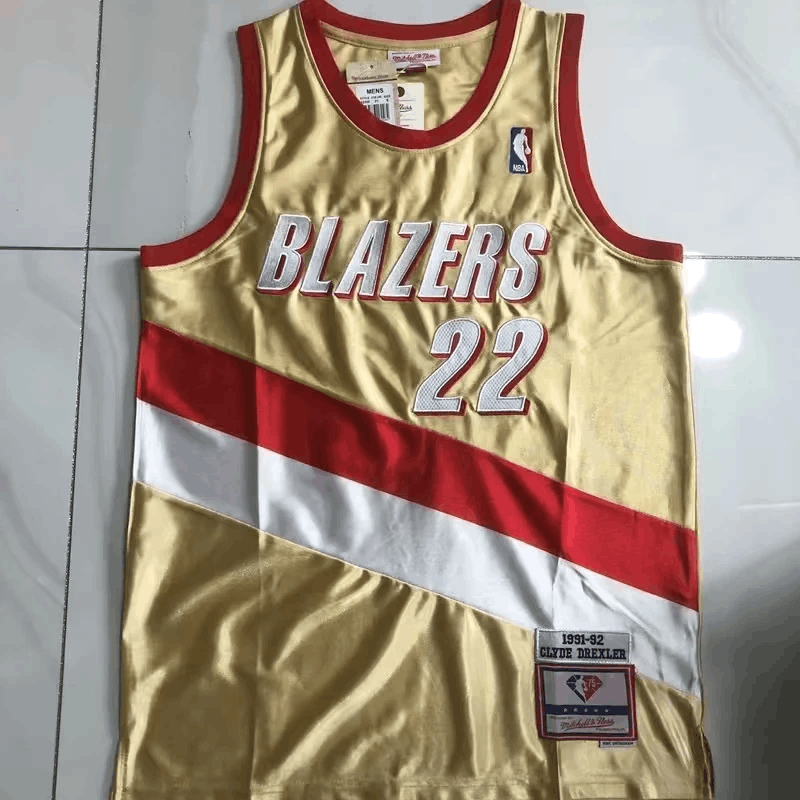 NBA Blazers #22 Clyde Drexler Jersey Double Stitched Size US L / EU 52-54 / 3 - 1 Thumbnail