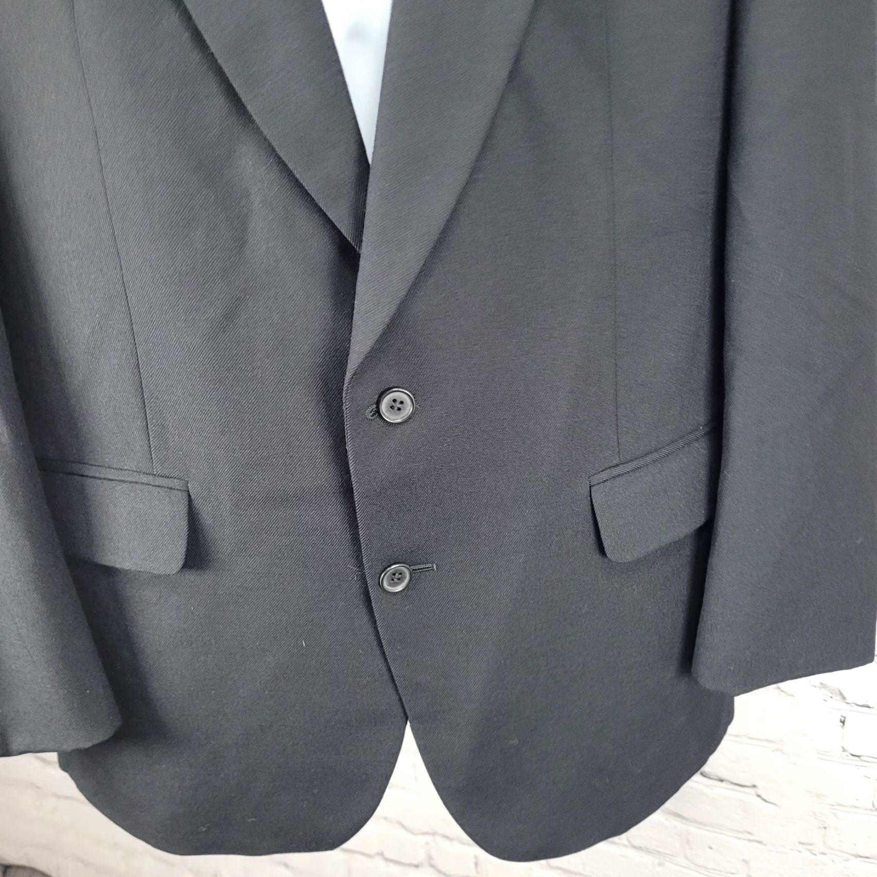 Vintage VINTAGE Alexandre Black 2 Button Single Vented Notch Blazer Sport Coat 42R Men Blazer Wool Solid 2 Piece 3-Button Sleeves Regular UK Mens Size 42R - 7 Thumbnail