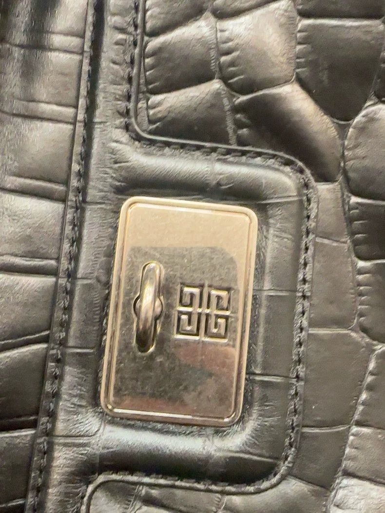 Givenchy Givenchy Crocodile Grain Vintage Style Size ONE SIZE - 5 Thumbnail