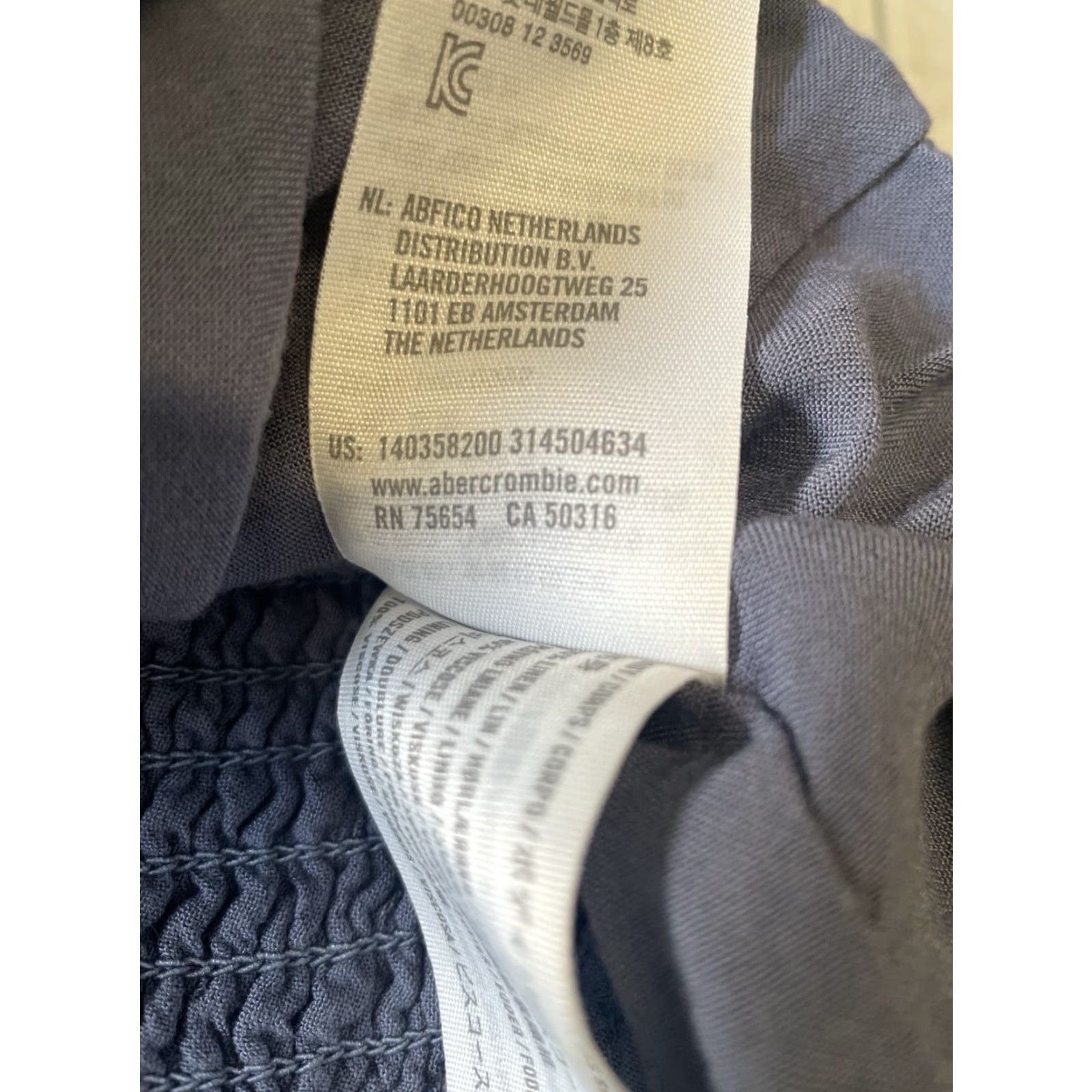 Abercrombie & Fitch VINTAGE Abercrombie & Fitch Med. Women Crop Top Gray Blue Feels Like Linen Cotton Blend Cropped Womens M Size M / US 6-8 / IT 42-44 - 6 Thumbnail