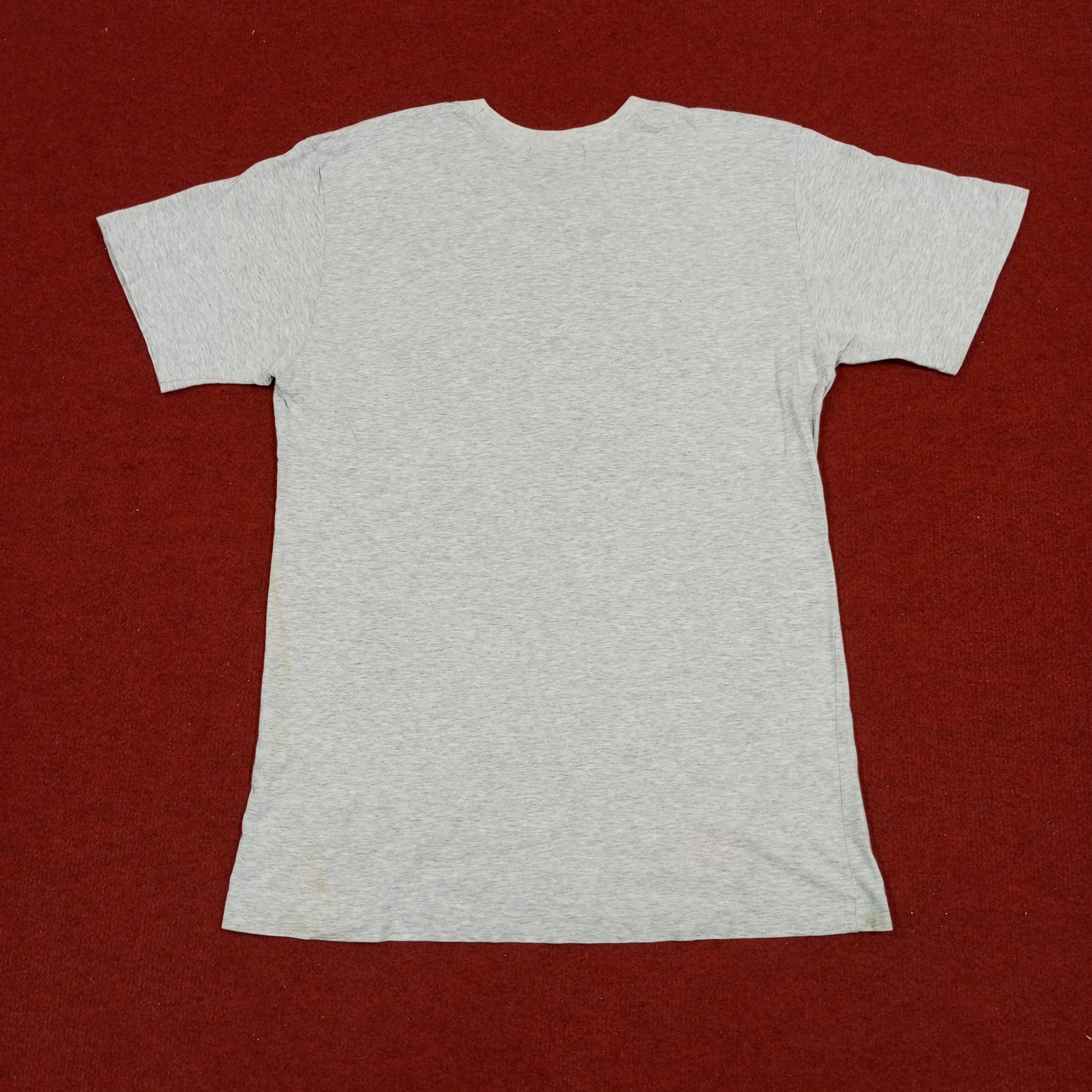 Vintage × Yves Saint Laurent Yves Saint Laurent Luxury Fashion Brand YSL Logo Tshirt Size US M / EU 48-50 / 2 - 3 Thumbnail