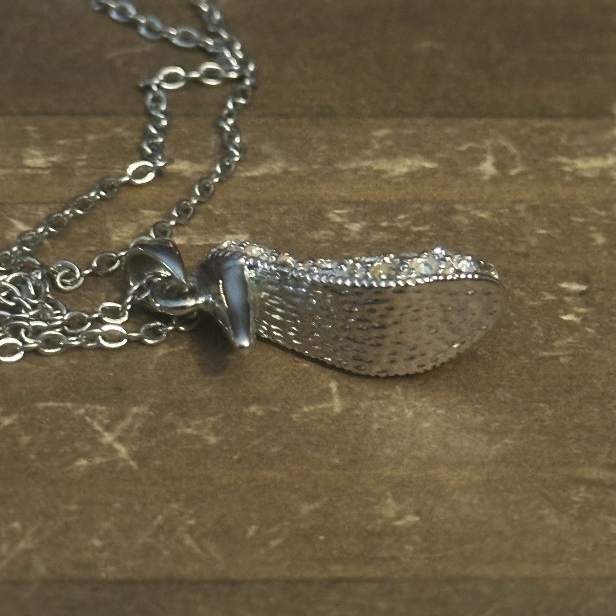 Other Silver tone rhinestone high heel shoe pendant necklace Size ONE SIZE - 6 Thumbnail