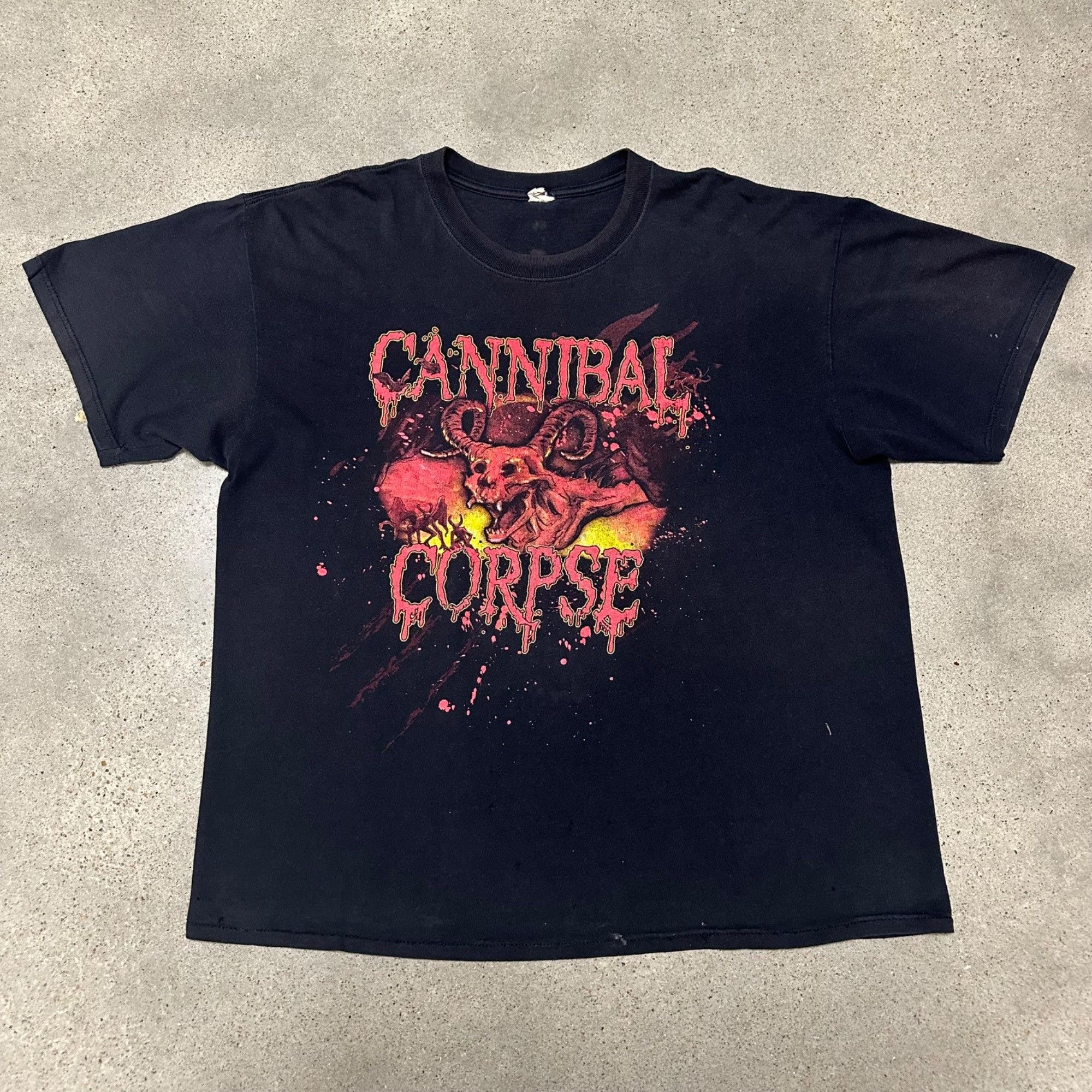 Vintage Vintage Cannibal Corpse Hard Rock Metal Band Shirt Size US XL / EU 56 / 4 - 1 Thumbnail