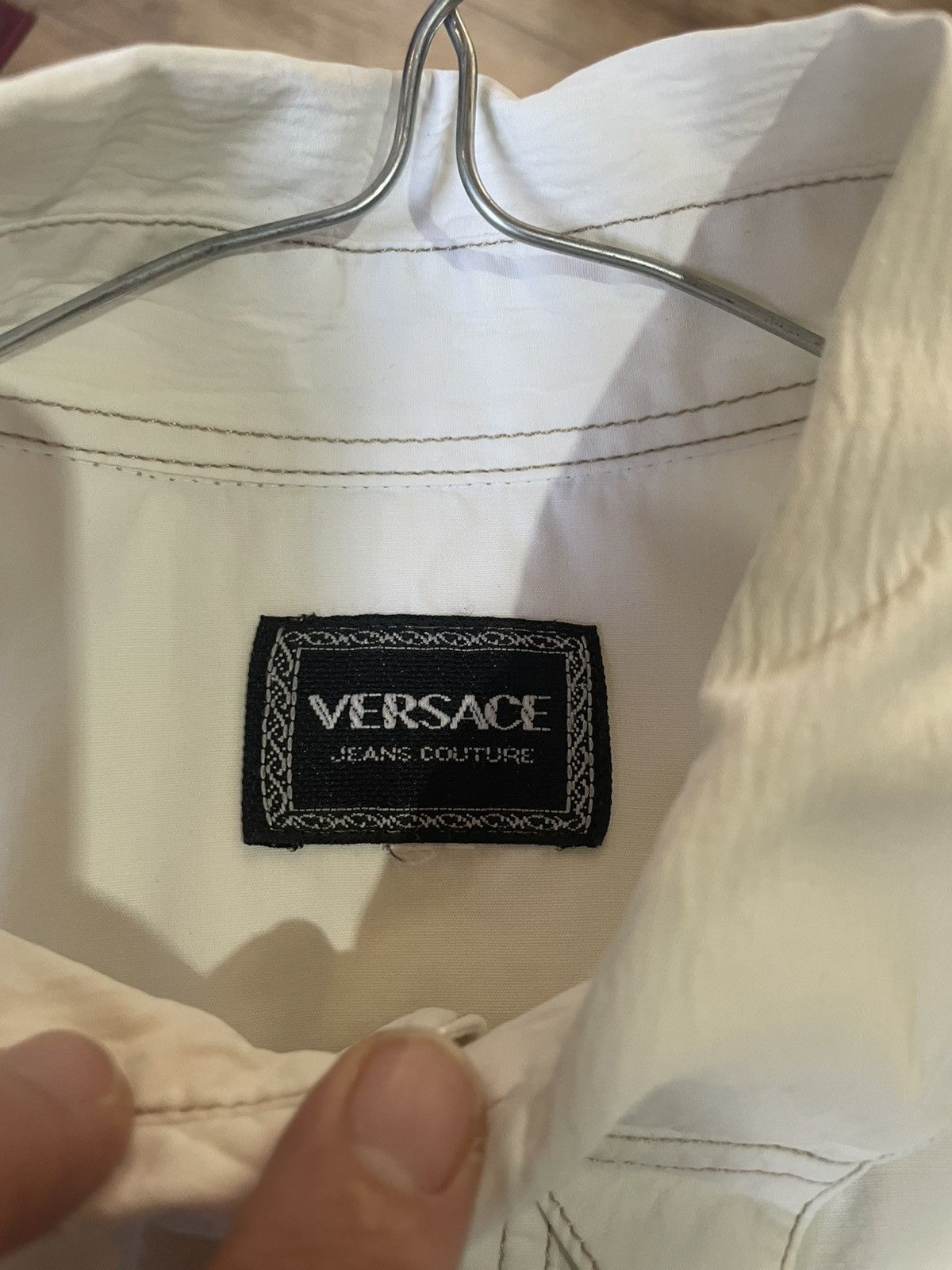 Versace Jeans Couture 90s Versace Jeans Couture white boxy fit shirt Size US XL / EU 56 / 4 - 4 Thumbnail