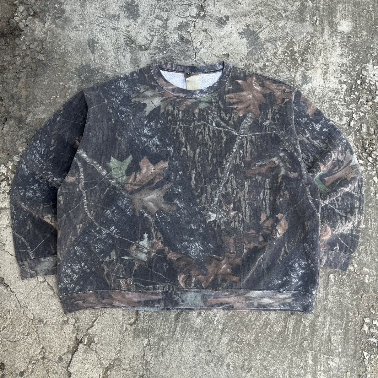 Carhartt × Vintage Crazy Vintage Carhartt Style Realtree Camo Sweatshirt Size US XXL / EU 58 / 5 - 2 Thumbnail