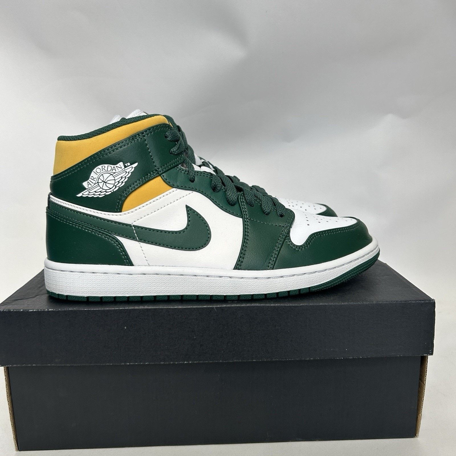 Jordan Brand Nike Air Jordan 1 Mid Retro “Sonics/White Green Yellow” Size US 8 / EU 41 - 4 Thumbnail