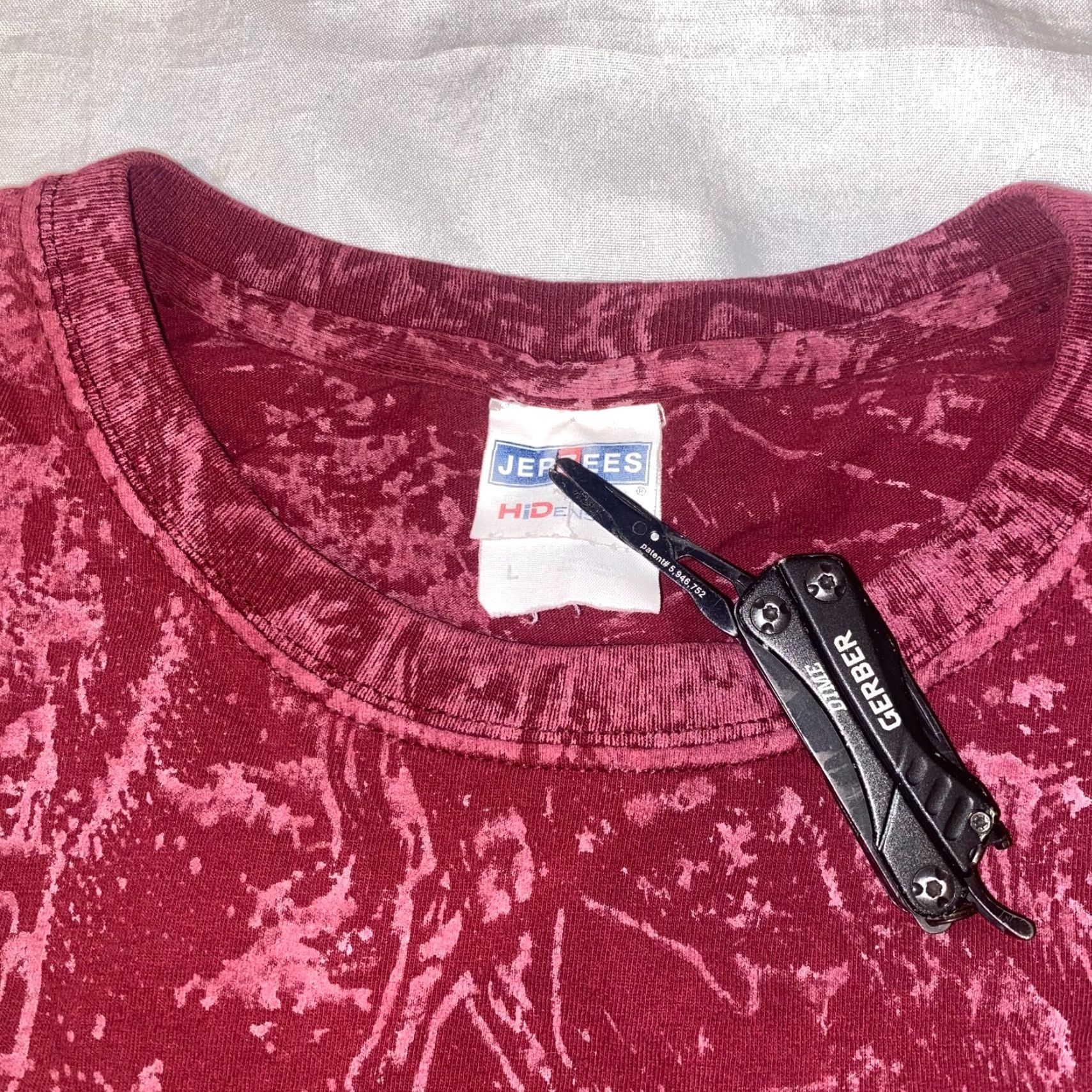 Jerzees Y2K Mount Rushmore National Memorial Maroon All Over Print T-Shirt - L Men Shirt Crew Neck Cotton Jersey Logo Graphic Print Vintage: No Size US L / EU 52-54 / 3 - 3 Thumbnail
