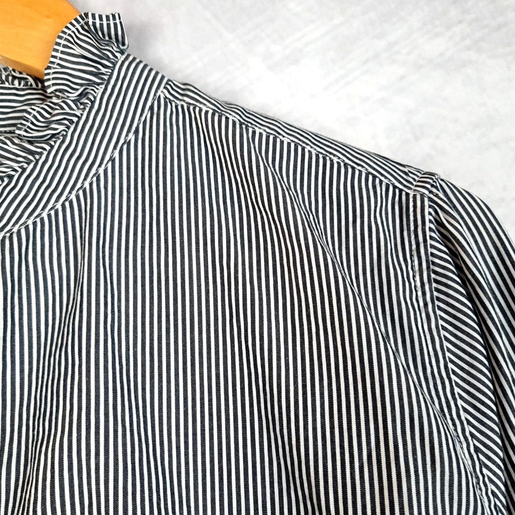 Nili Lotan Nili Lotan Blouse Womens Large Black White Striped Ruffle Neck Button Front Cuff Size L / US 10 / IT 46 - 6 Thumbnail