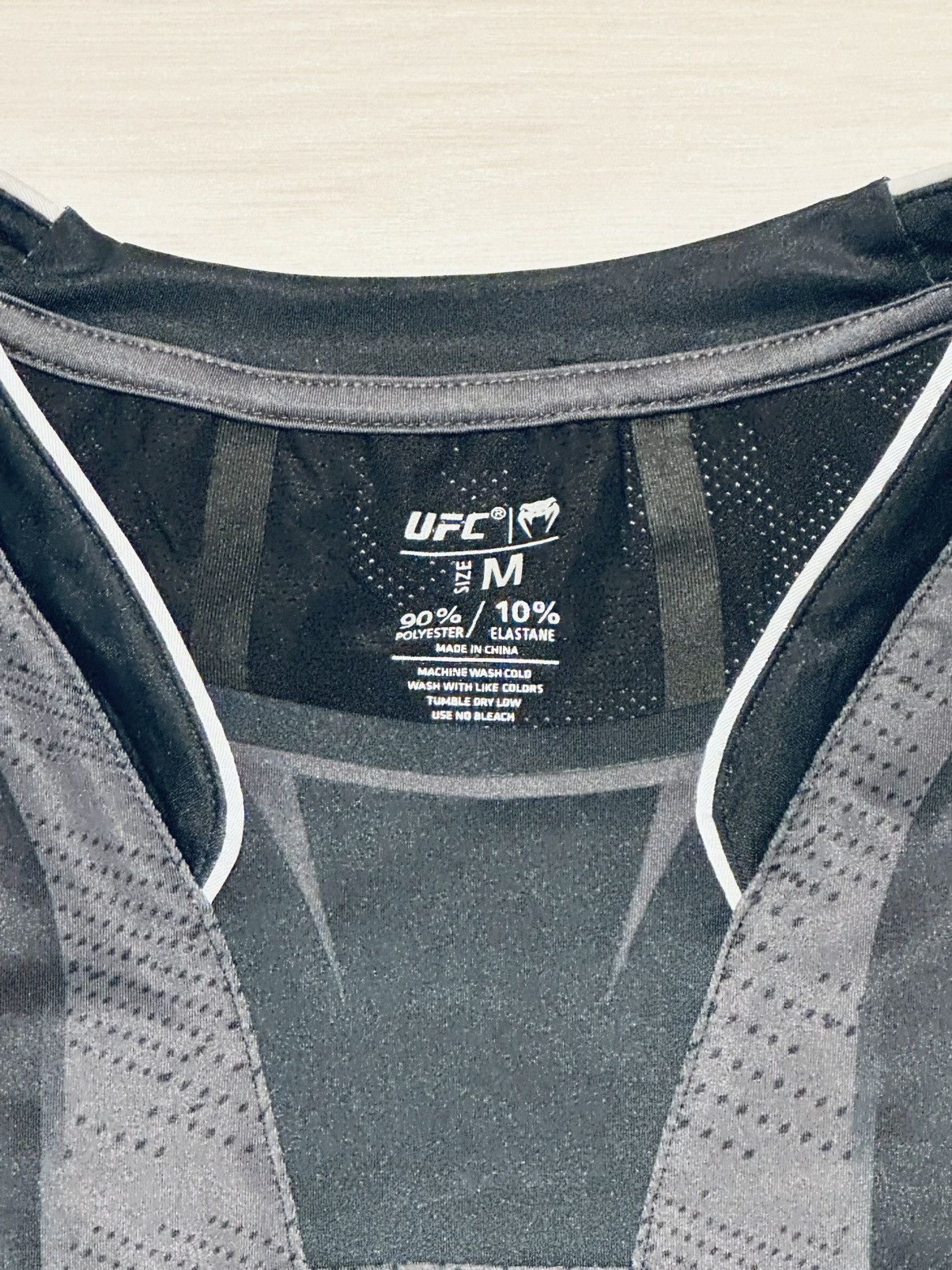 UFC UFC VENUM VINTAGE JERSEY M Size US M / EU 48-50 / 2 - 3 Thumbnail