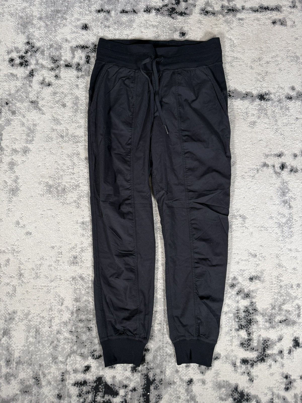 Lululemon Lululemon Dance Studio Mid-Rise Joggers Size 30" / US 8 / IT 44 - 1 Thumbnail