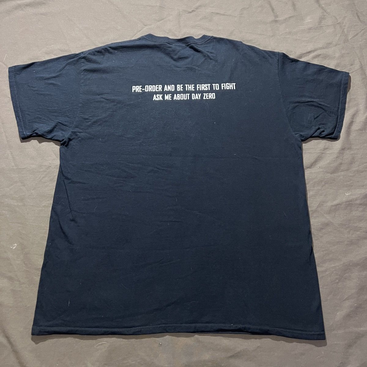 The Game Vintage Y2K Call of duty Day Zero Game PlayStationTee XL Size US XL / EU 56 / 4 - 4 Thumbnail