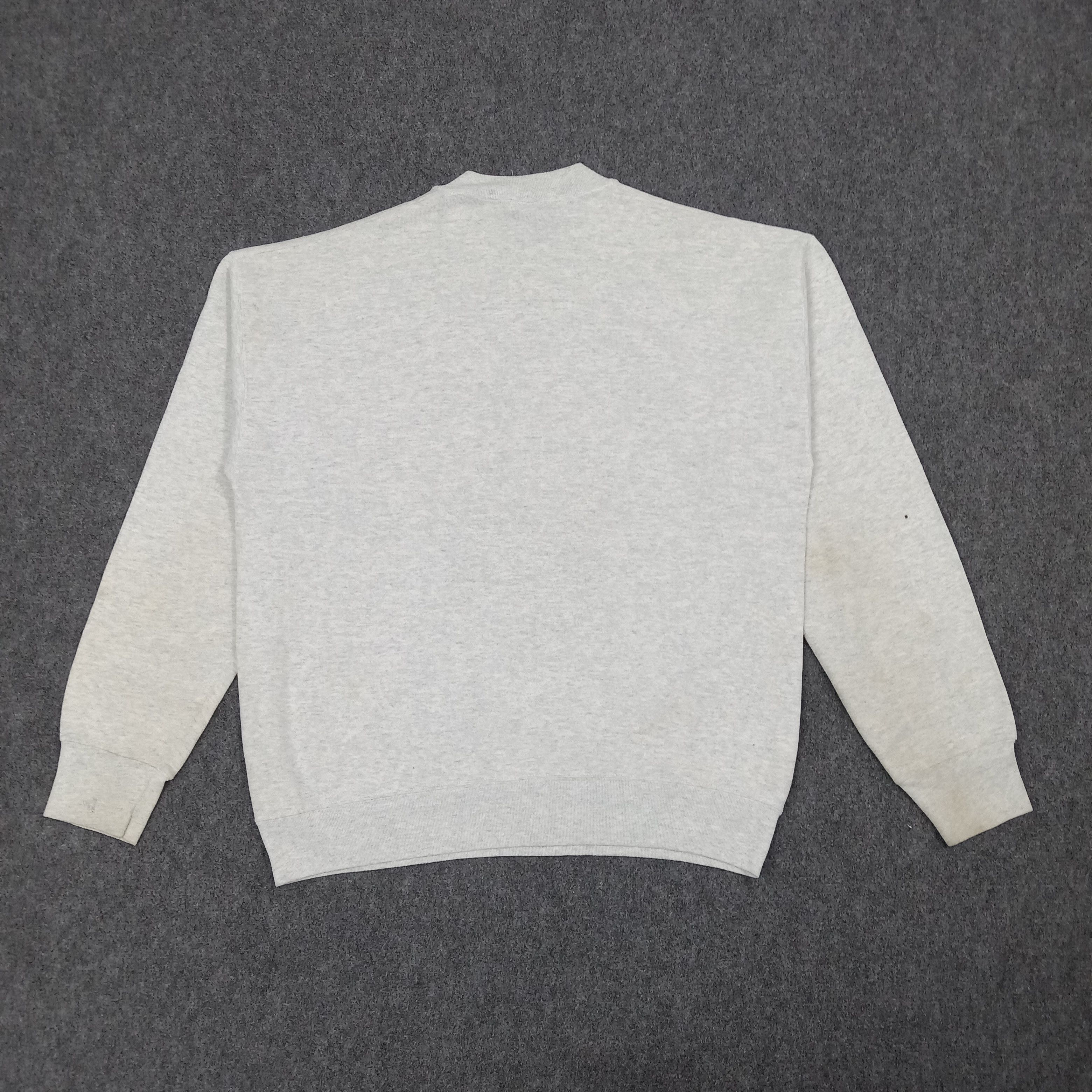 NFL Brother Martin American Football Team Sweatshirt C266N26 Size US L / EU 52-54 / 3 - 6 Thumbnail