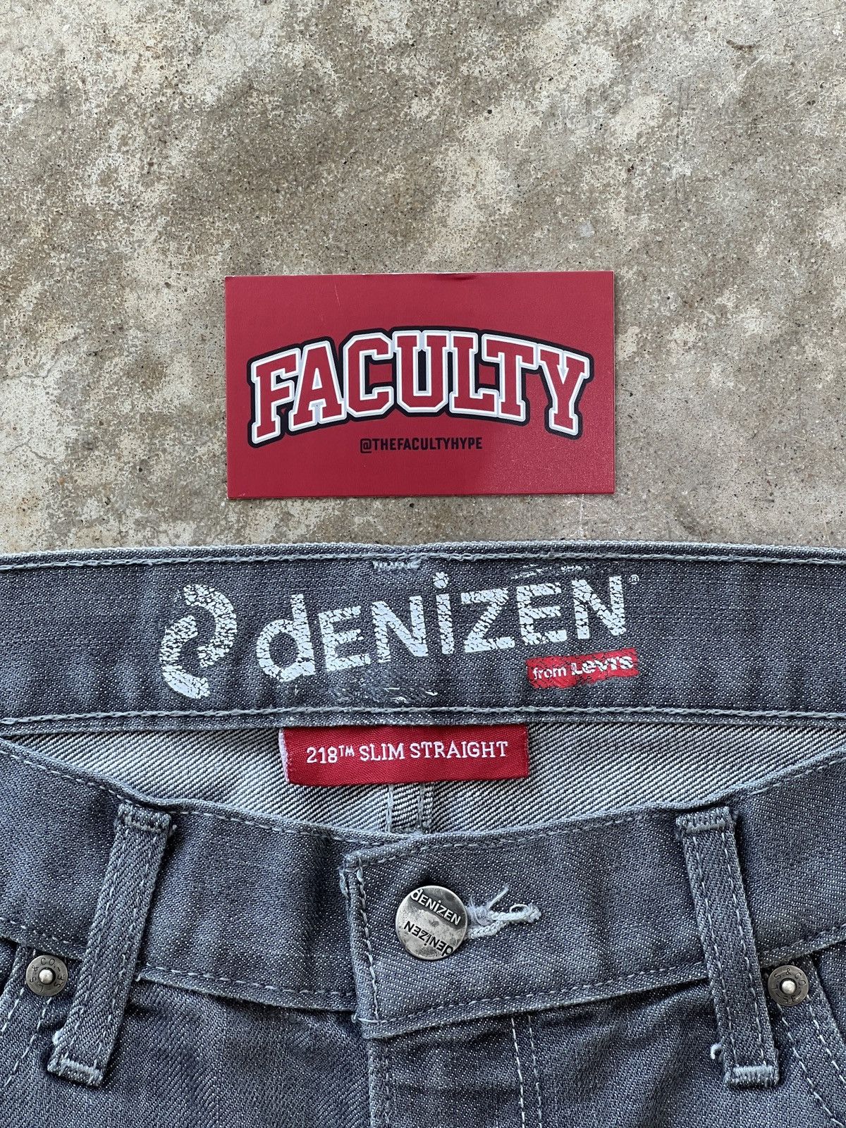 Levi's Levis Denizen 218 Slim Straight Gray Denim 34 x 31 Size US 34 / EU 50 - 3 Thumbnail