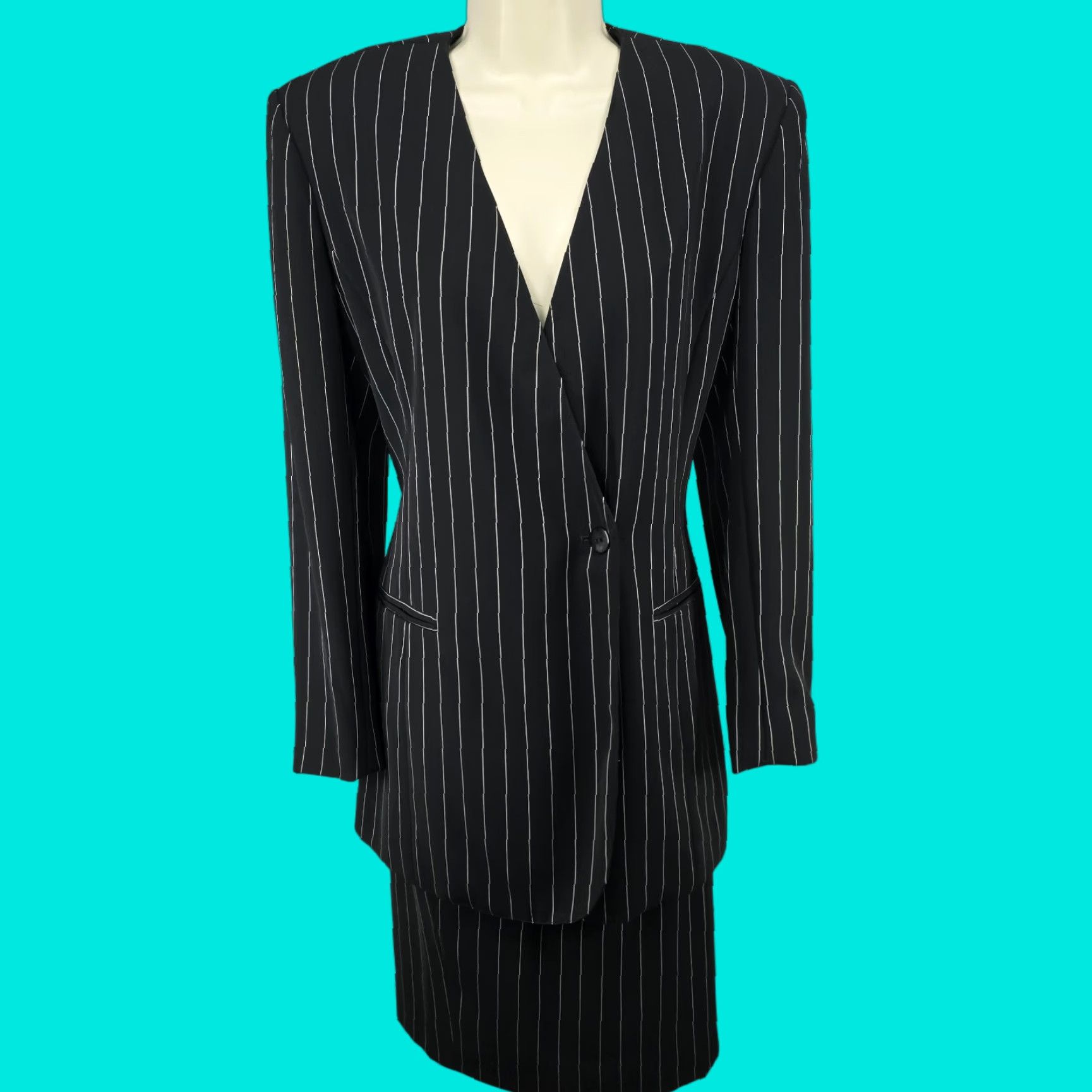 Vintage VTG Noviello-Bloom Black Pinstripe Two Piece Skirt Suit Size 4 Women Clothing Set Jacket Skirt Lined 100% Polyester 2 Piece Vintage Size 27" / US 4 / IT 40 - 1 Thumbnail
