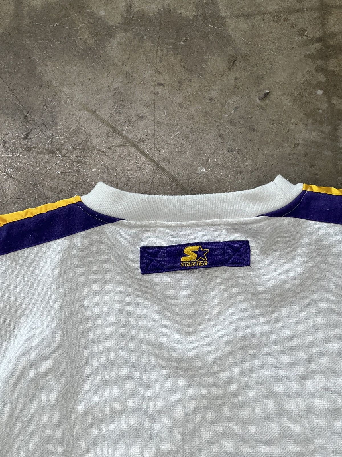 NFL × Vintage Vintage Starter 90s Y2K 2000s NFL Vikings Sweatshirts XL Size US XL / EU 56 / 4 - 4 Thumbnail