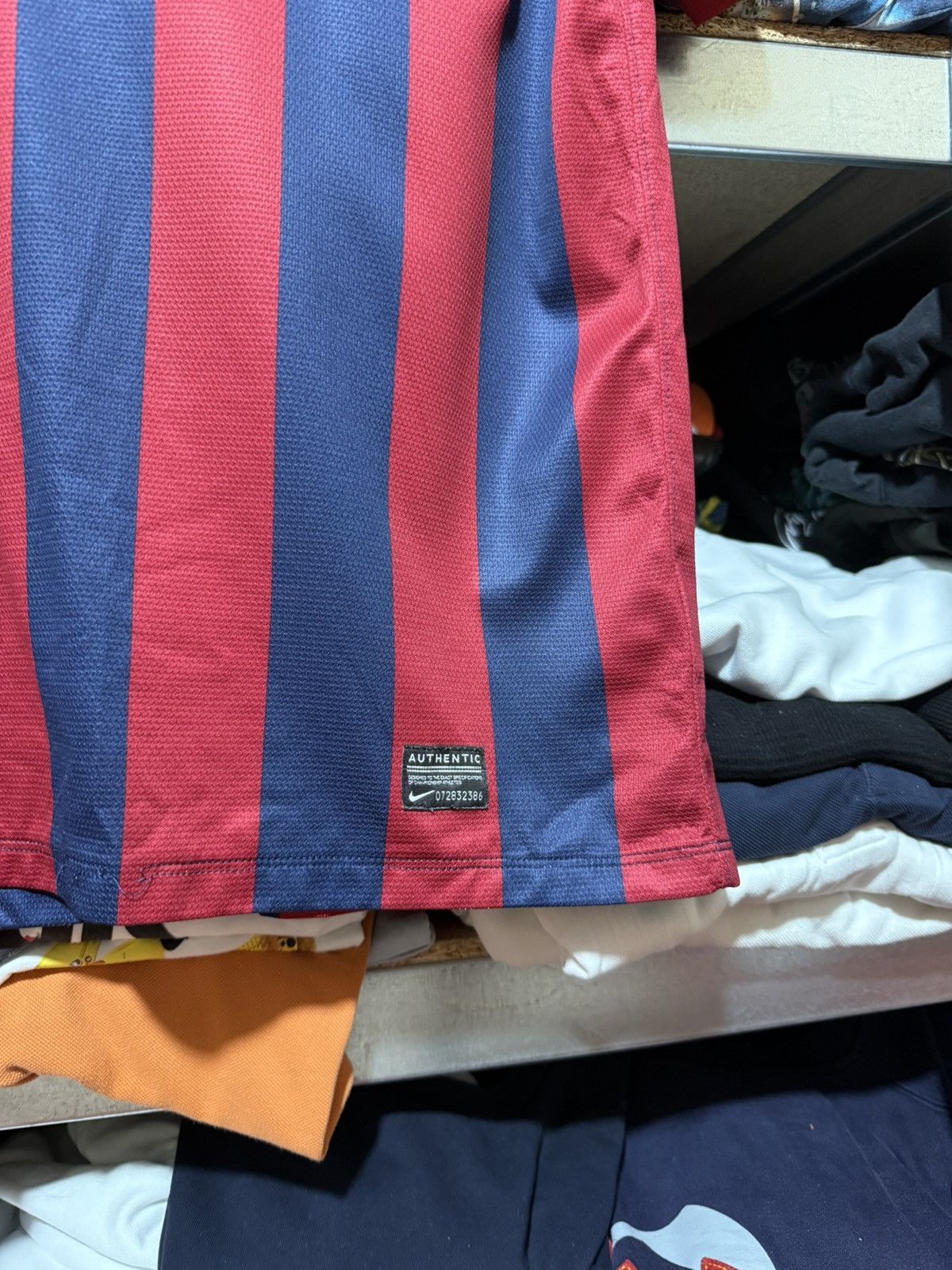 Nike Nike FC Barcelona 2013 2014 Home Football Soccer Jersey Size US M / EU 48-50 / 2 - 7 Thumbnail