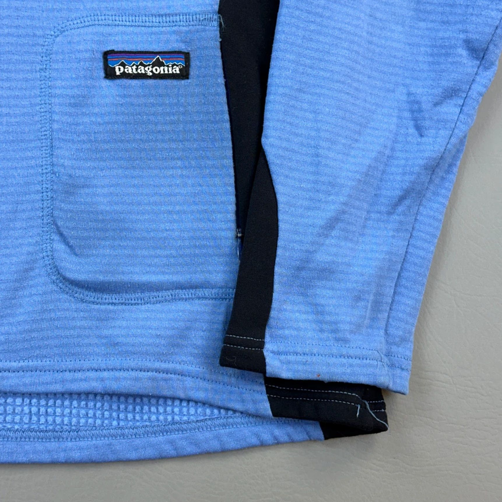 Patagonia VINTAGE Patagonia R1 Regulator Pullover Women's Small Polartec Hiking USA Made Jacket Size S / US 4 / IT 40 - 4 Thumbnail
