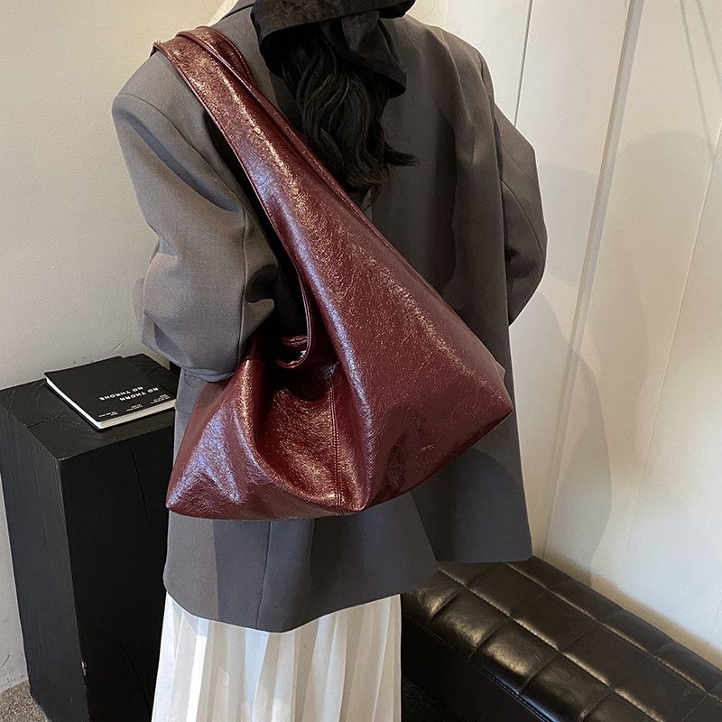 The Unbranded Brand Vintage Hobo Red Handbag Size ONE SIZE - 3 Thumbnail