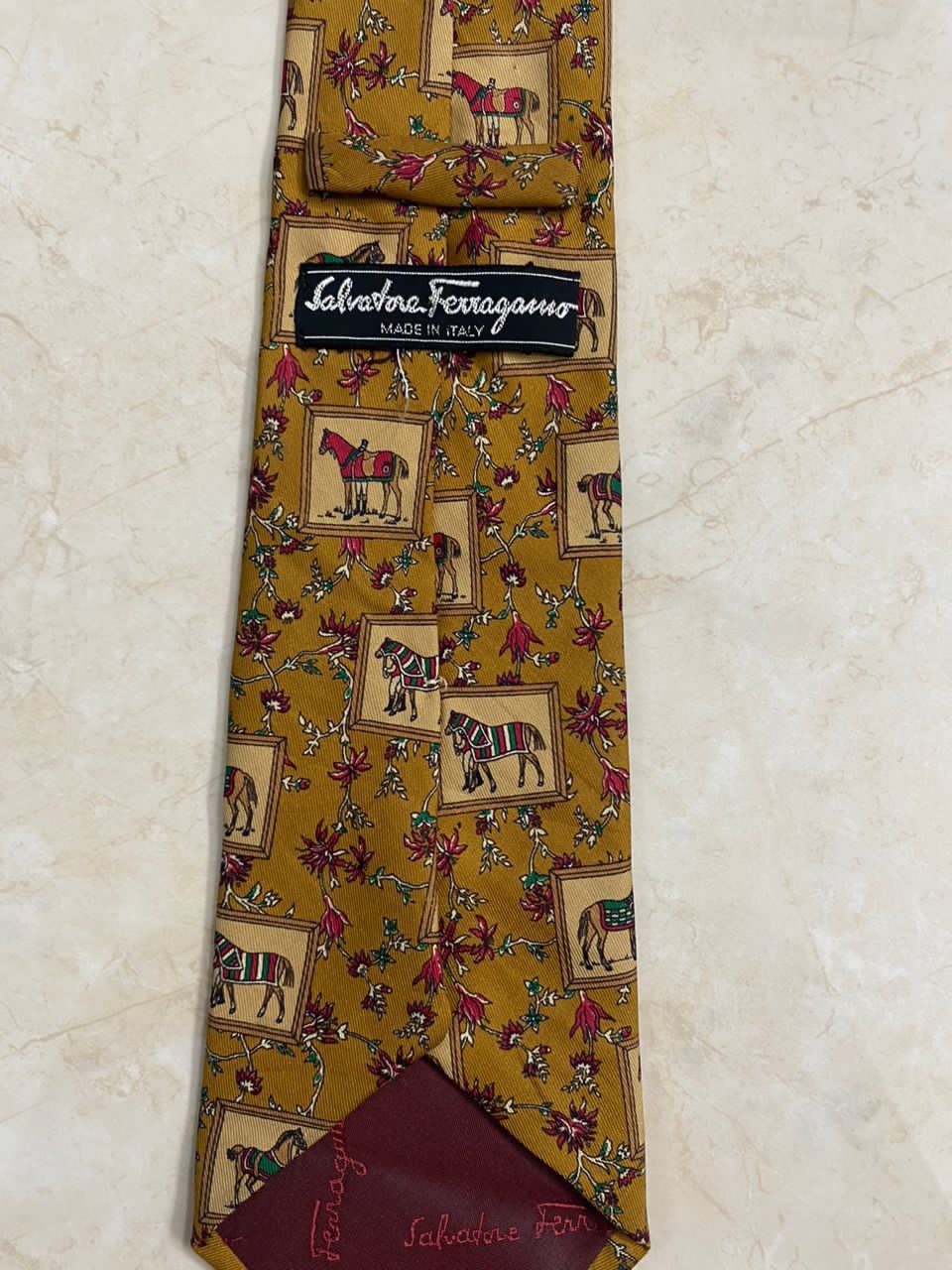 Salvatore Ferragamo ‼️VINTAGE SALVATORE FERRAGAMO Italy Necktie silk tie Size ONE SIZE - 5 Thumbnail