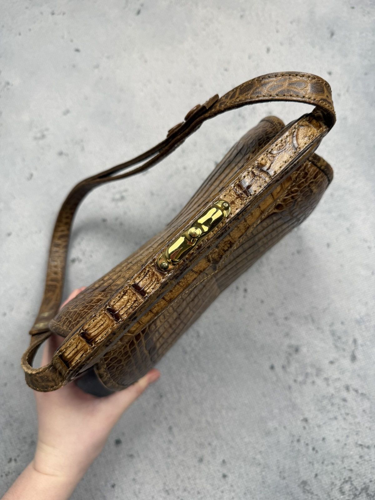 Vintage Vintage Genuine Crocodile Leather IVR Handbag Rare Archive Size ONE SIZE - 8 Thumbnail