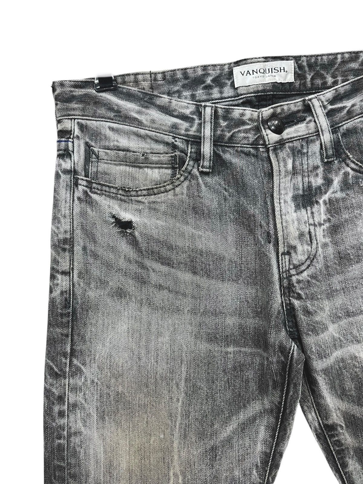 Vanquish FYE🔥VANQUISH Mudmax Off-Black Lightning Whisker Distressed Size US 29 - 8 Thumbnail