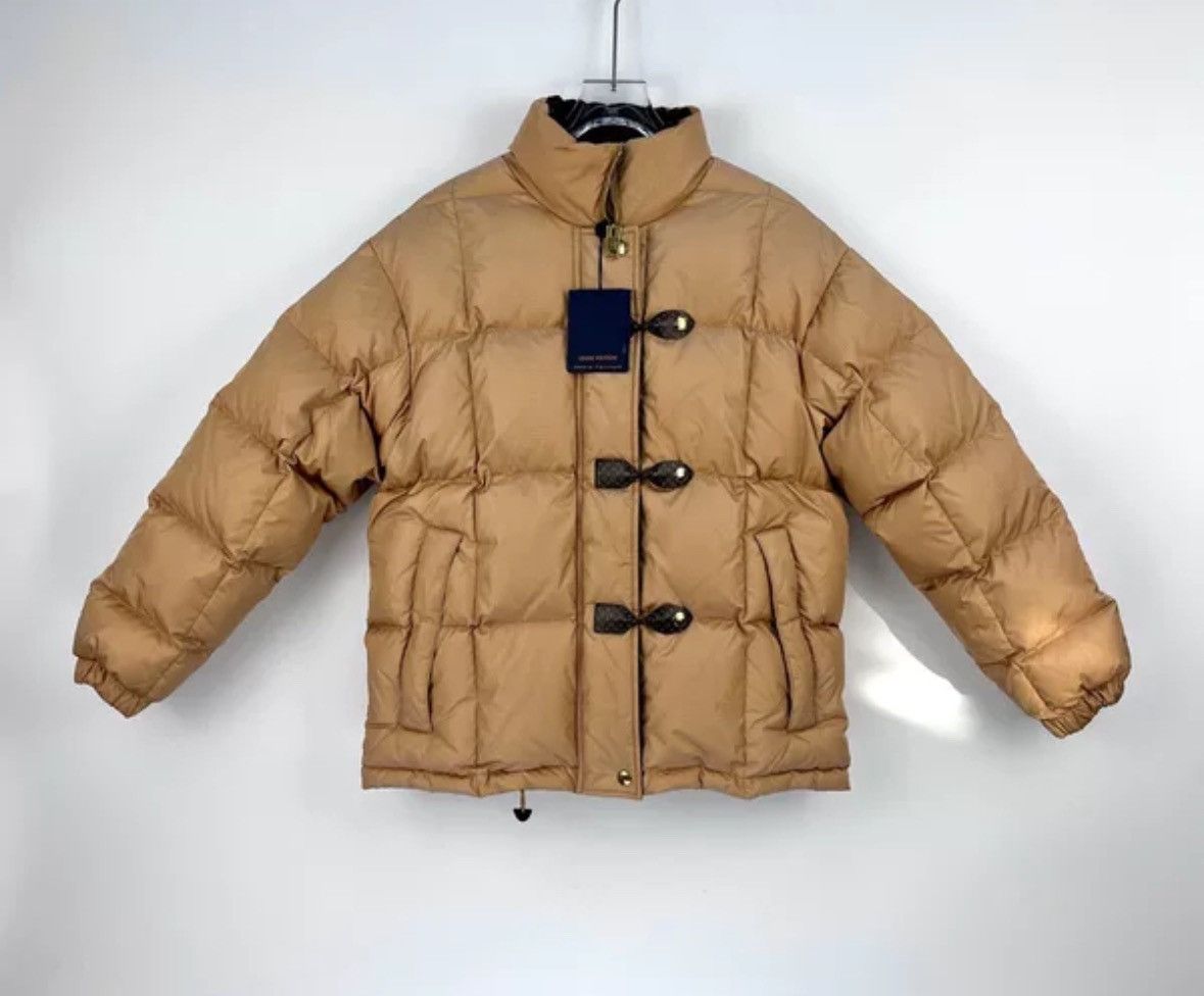 Louis Vuitton Louis Vuitton Brown classic leather logo button down jacket Size US S / EU 44-46 / 1 - 3 Thumbnail