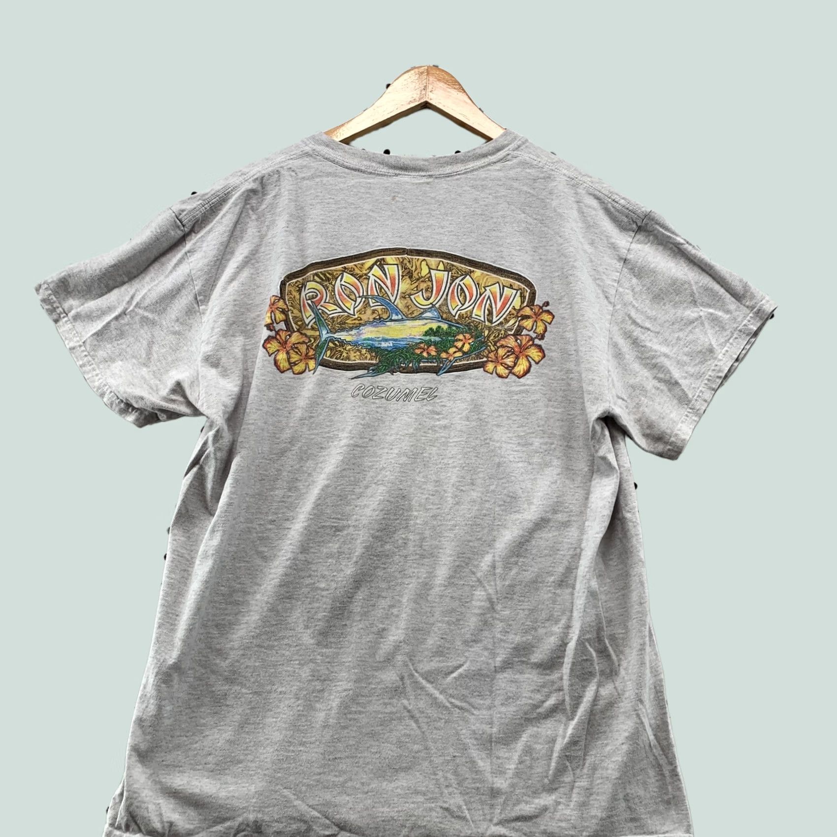 Ron Jon Surf Shop VINTAGE Ron Jon Surf Shop Shirt Mens Large Gray Conzumel Beach Tee Size US L / EU 52-54 / 3 - 1 Thumbnail