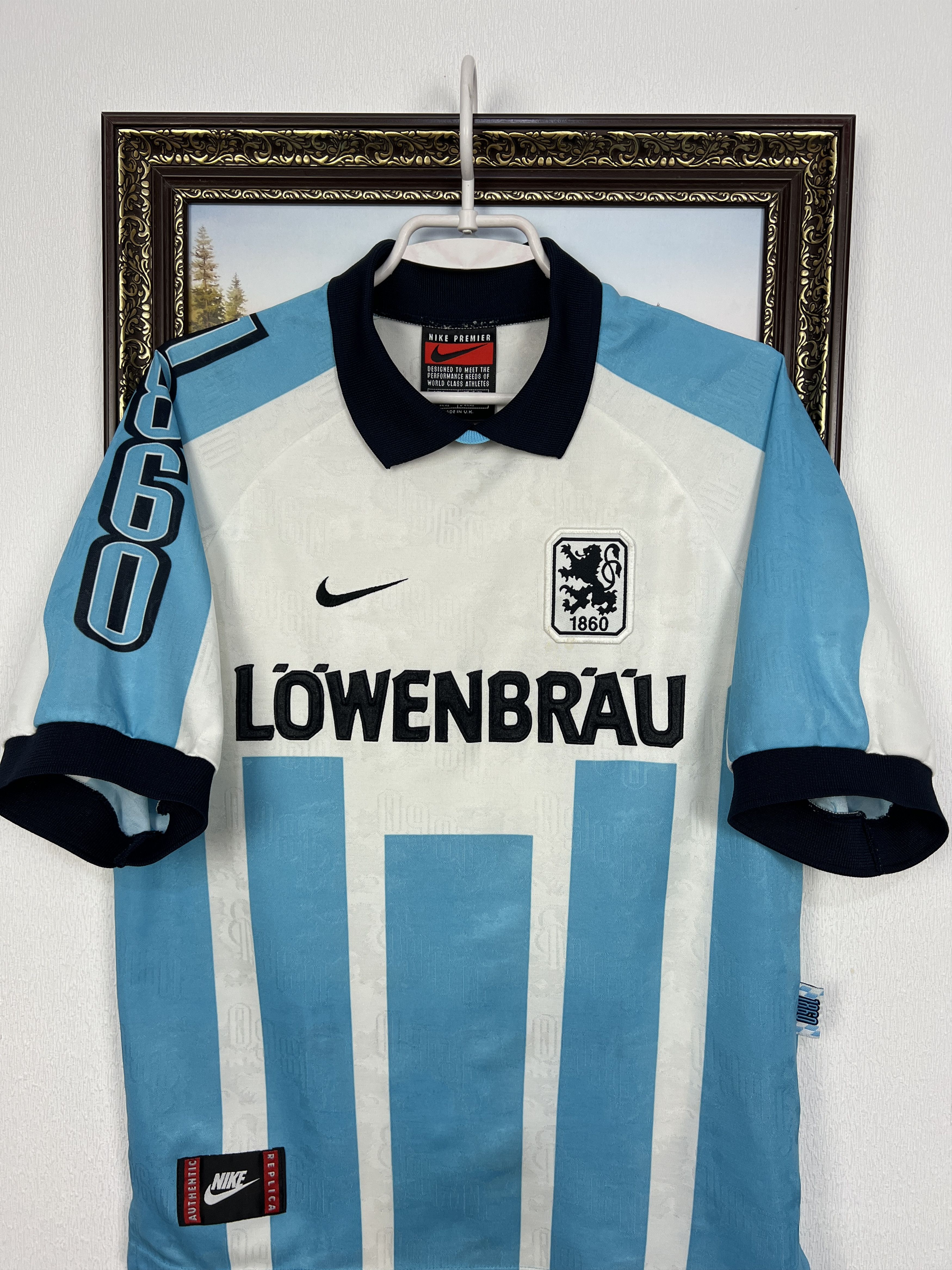 Nike 1860 Munich Home football shirt 1995 Soccer Nike Jersey Size US S / EU 44-46 / 1 - 2 Thumbnail