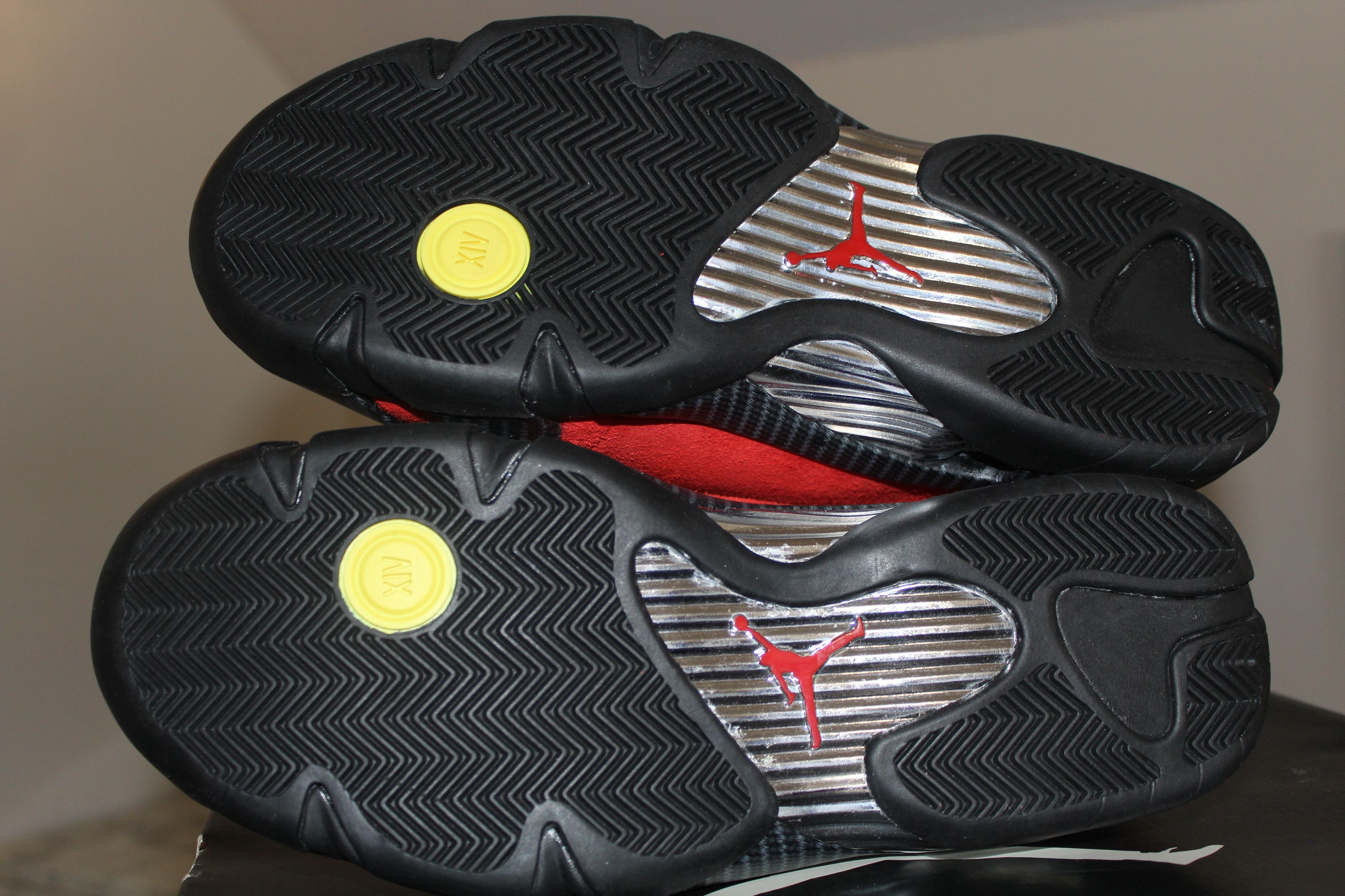 Jordan Brand 2014 Air Jordan Retro 14 Ferrari Size 10.5 Red/Black OG Size US 10.5 / EU 43-44 - 5 Thumbnail