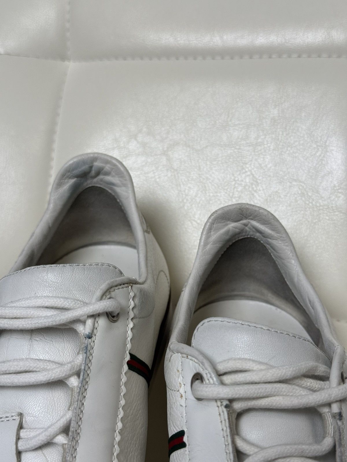 Gucci Gucci White Leather Low Top Sneakers Web Stripe & GG Logo Size US 9 / EU 42 - 19 Thumbnail