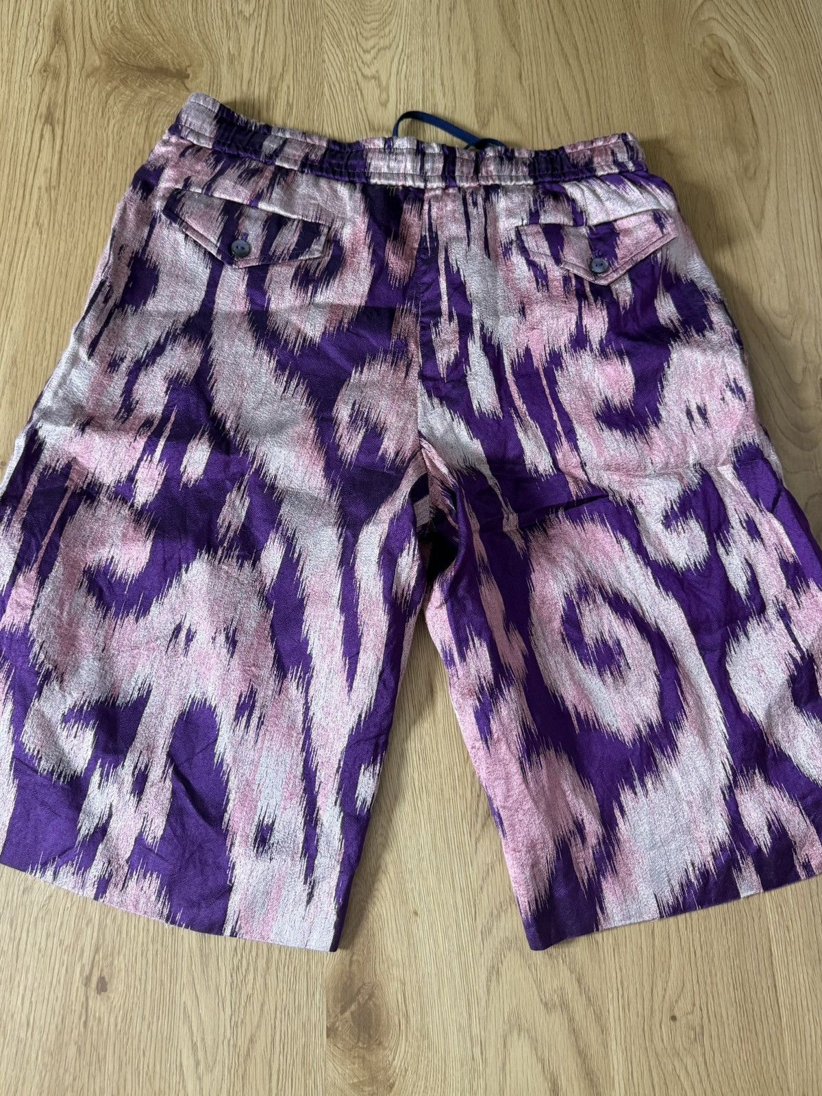 Gucci Gucci Silk Blend Ikat Pattern Shorts Purple Pink Size 50 Size US 34 / EU 50 - 4 Thumbnail