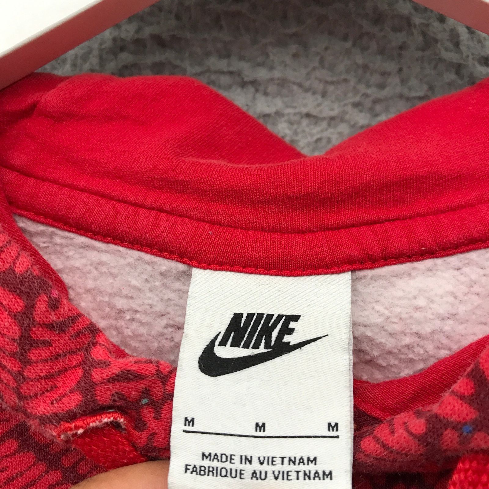 Nike Nike DM6911-657 Essentials AOP Hoodie Men Medium Red Black Size US M / EU 48-50 / 2 - 3 Thumbnail