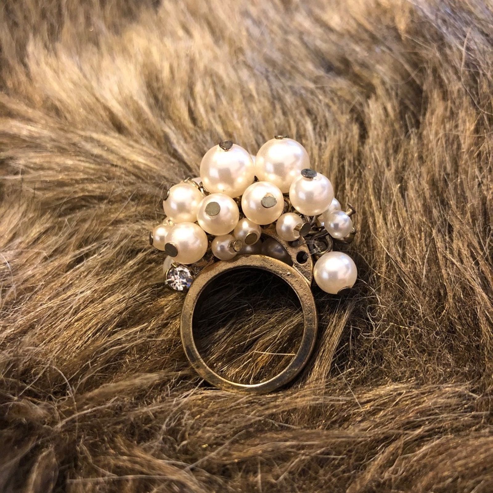 Jewelry Faux pearl and rhinestone bauble cluster ring Size ONE SIZE - 7 Thumbnail