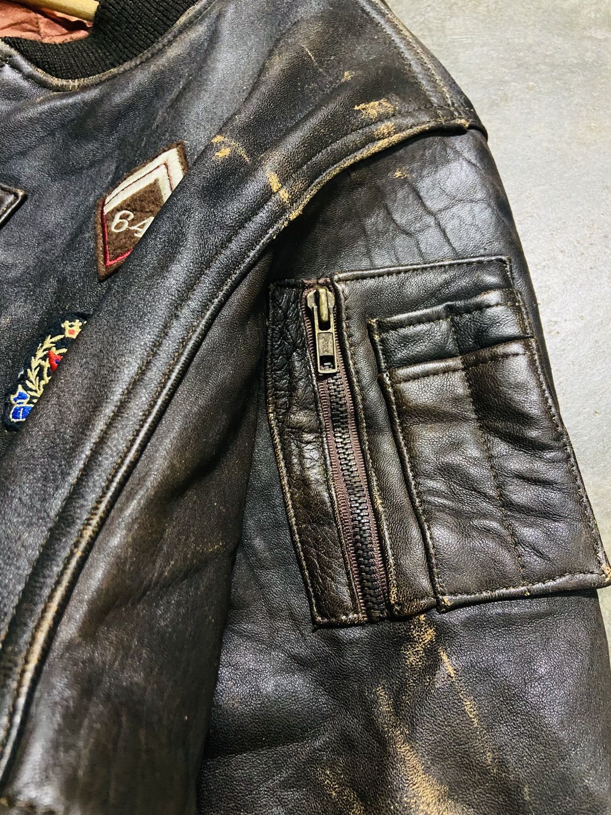 Genuine Leather Vintage Lincoln Sheepskin Leather Bomber Jacket Size US L / EU 52-54 / 3 - 5 Thumbnail
