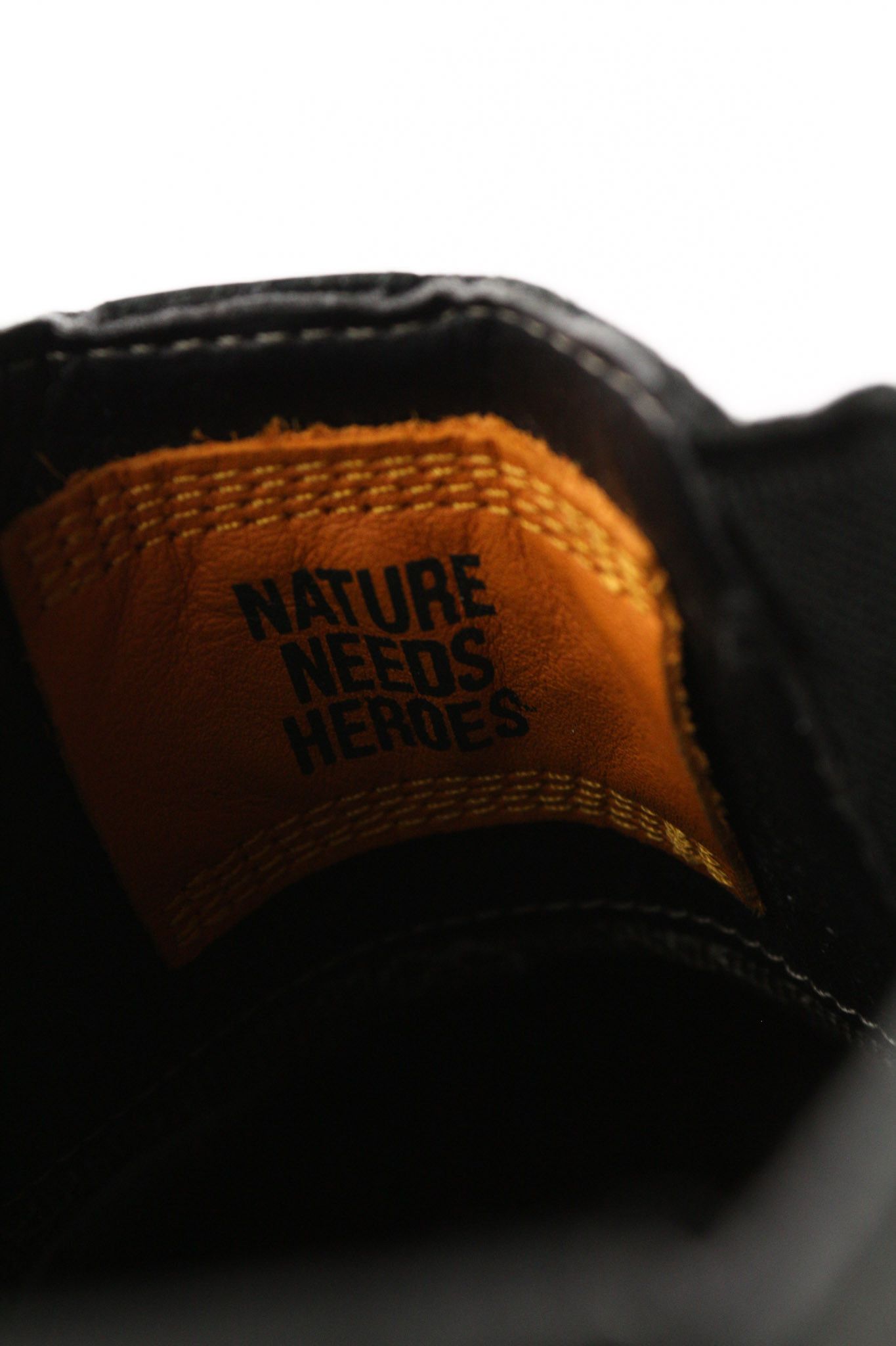Timberland A2NHW UK8 Black Leather Ortholite Pull Tab Boots 79956 Size US 8.5 / EU 41-42 - 9 Thumbnail