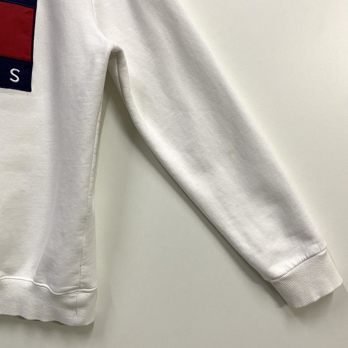 Tommy Hilfiger × Tommy Jeans × Vintage Vintage 90s Tommy Jeans Crewneck Sweatshirt Size US M / EU 48-50 / 2 - 3 Thumbnail