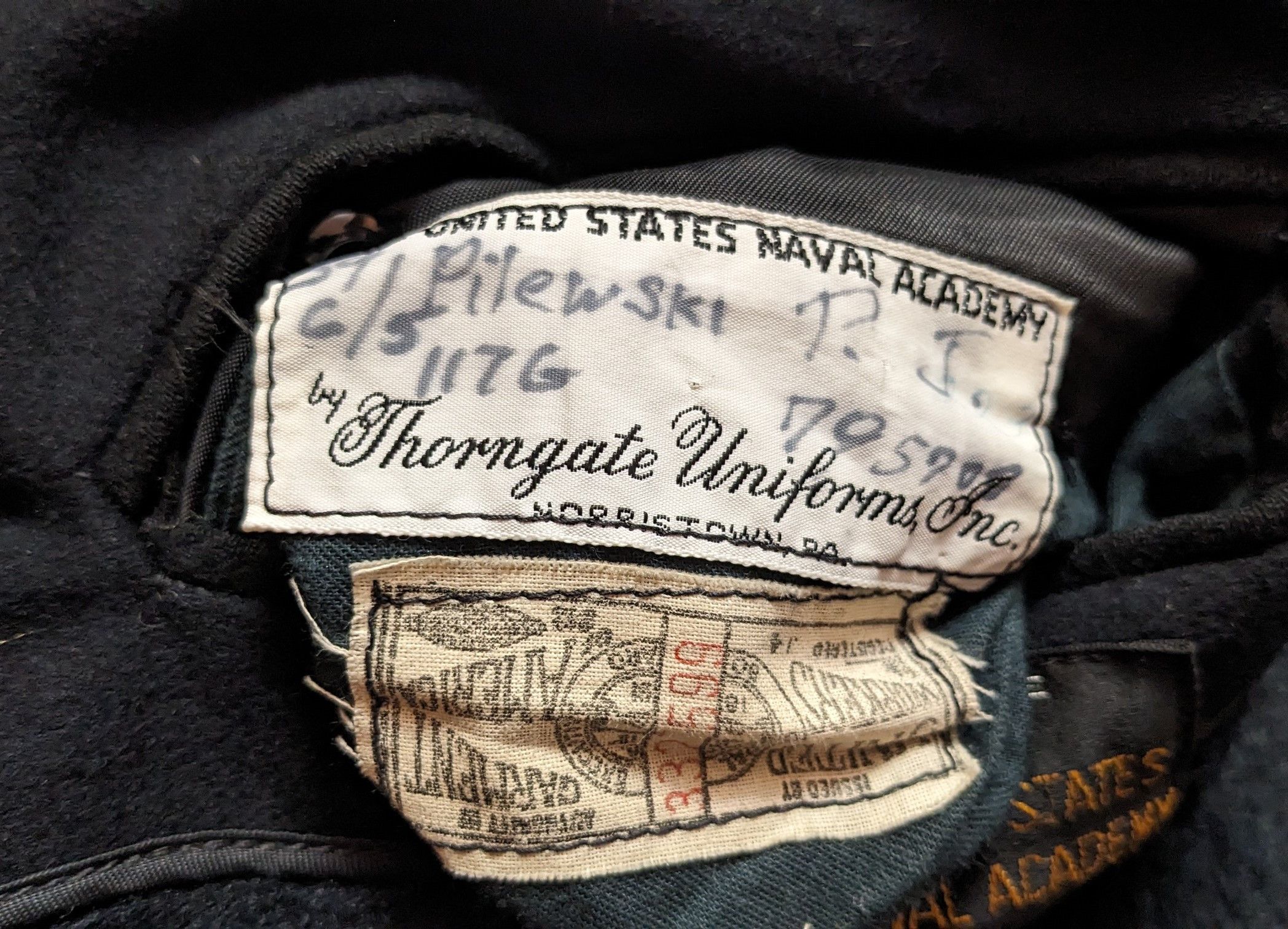 Vintage Vintage 70s Peacoat US Naval Academy Size US M / EU 48-50 / 2 - 4 Thumbnail