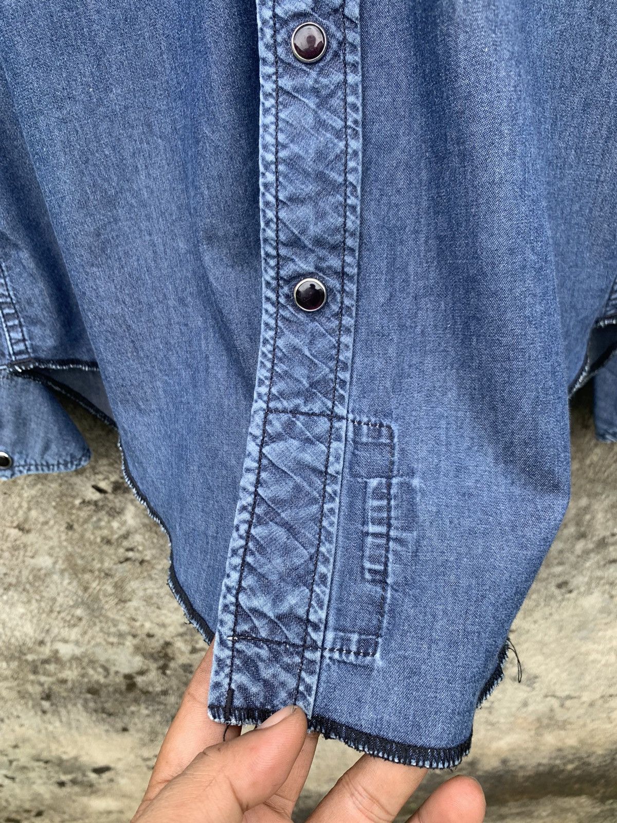 Engineered Garments × Nepenthes Engineered garments double pocket western denim shirt Size US S / EU 44-46 / 1 - 6 Thumbnail